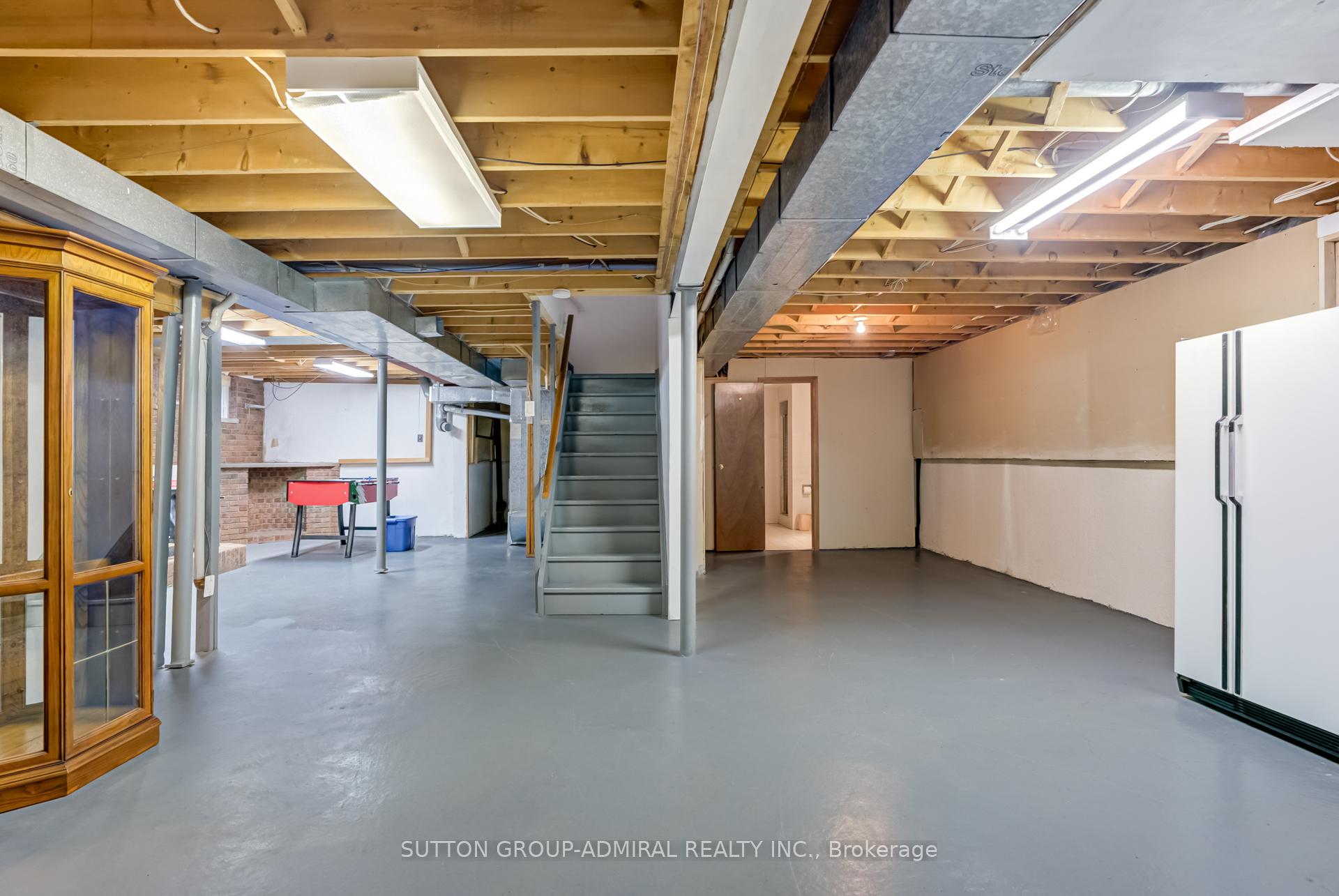 Photo 26 of 393 Aberdeen Avenue, Vaughan, East Woodbridge — HOMEH