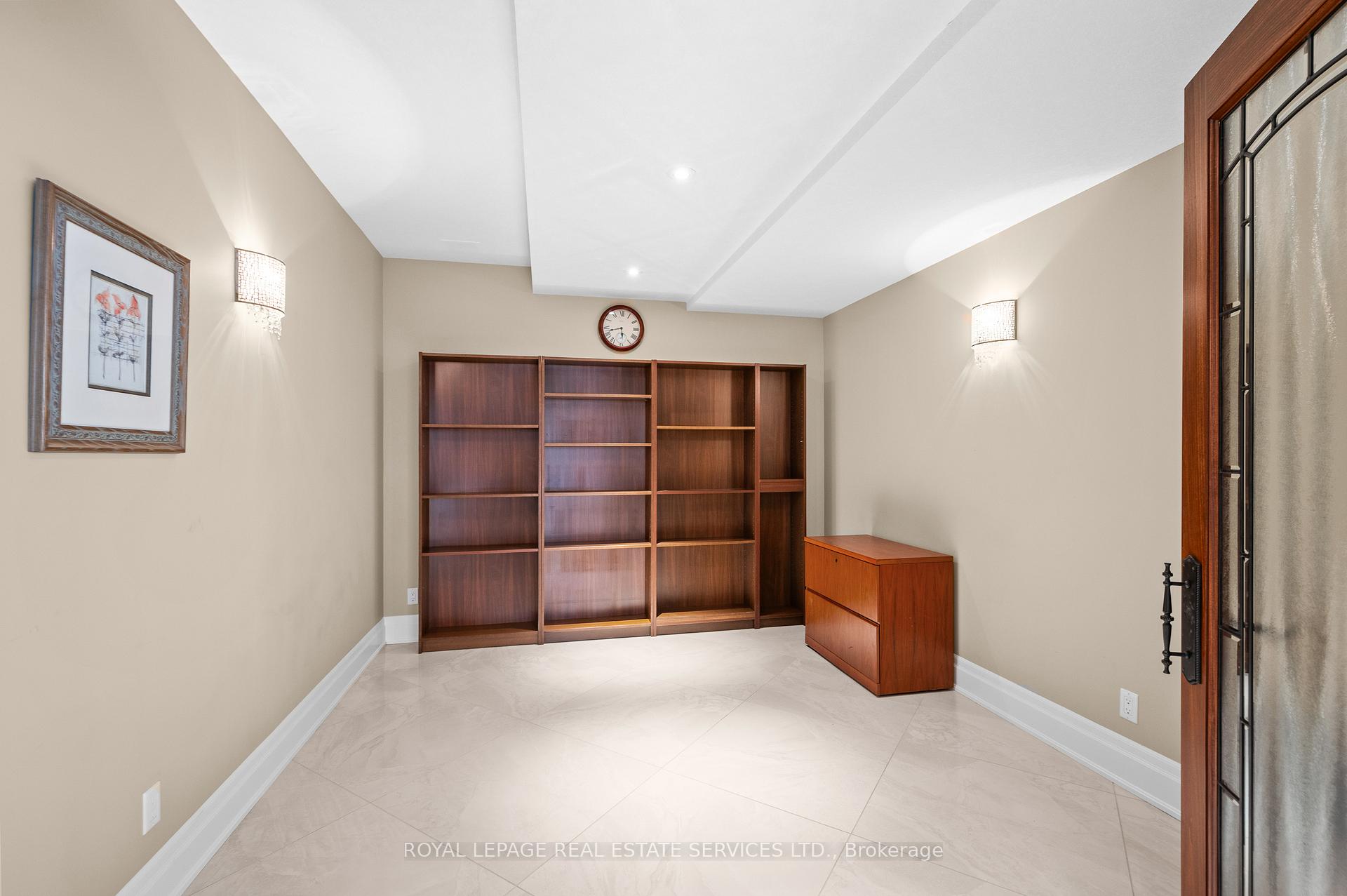 Photo 2 of 670 Ebycrest Road, Woolwich — HOMEH