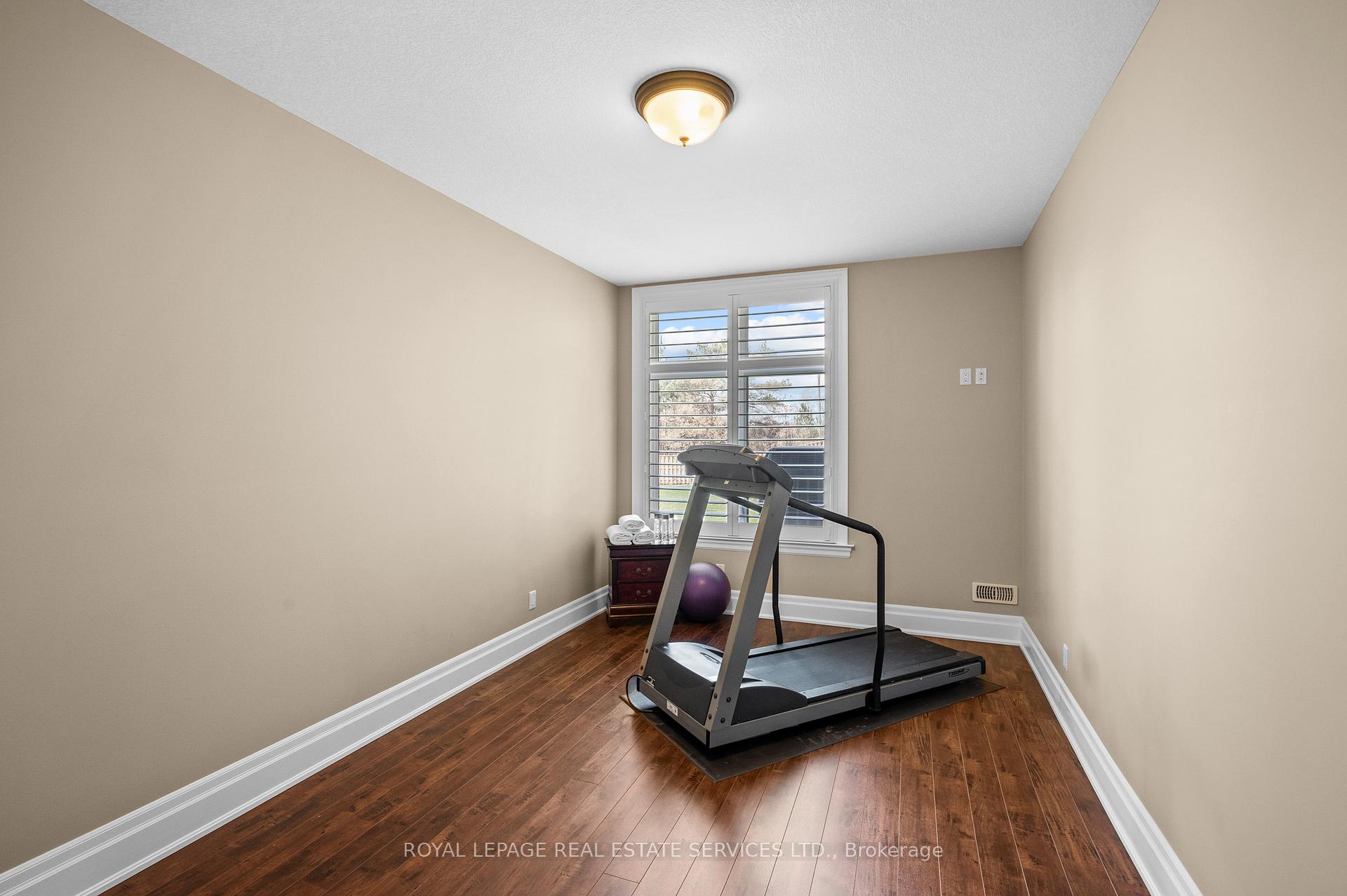 Photo 3 of 670 Ebycrest Road, Woolwich — HOMEH