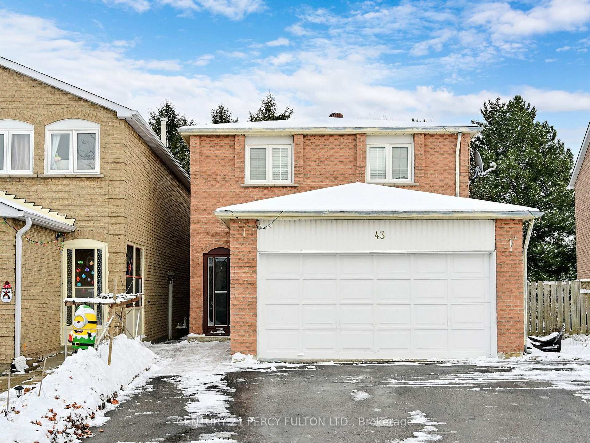 Photo 1 of 43 William Honey Crescent, Markham, Middlefield — HOMEH