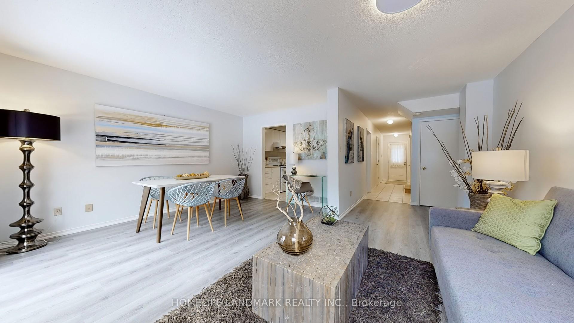 Photo 4 of 16 James Edward Drive, Markham, Middlefield — HOMEH