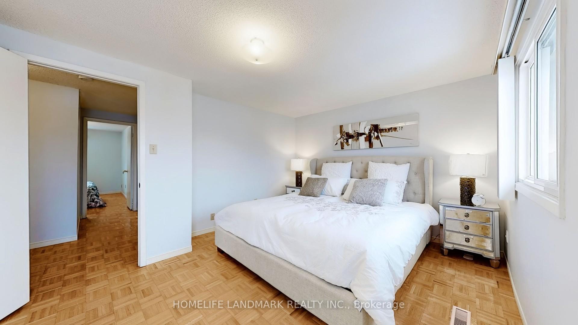 Photo 9 of 16 James Edward Drive, Markham, Middlefield — HOMEH