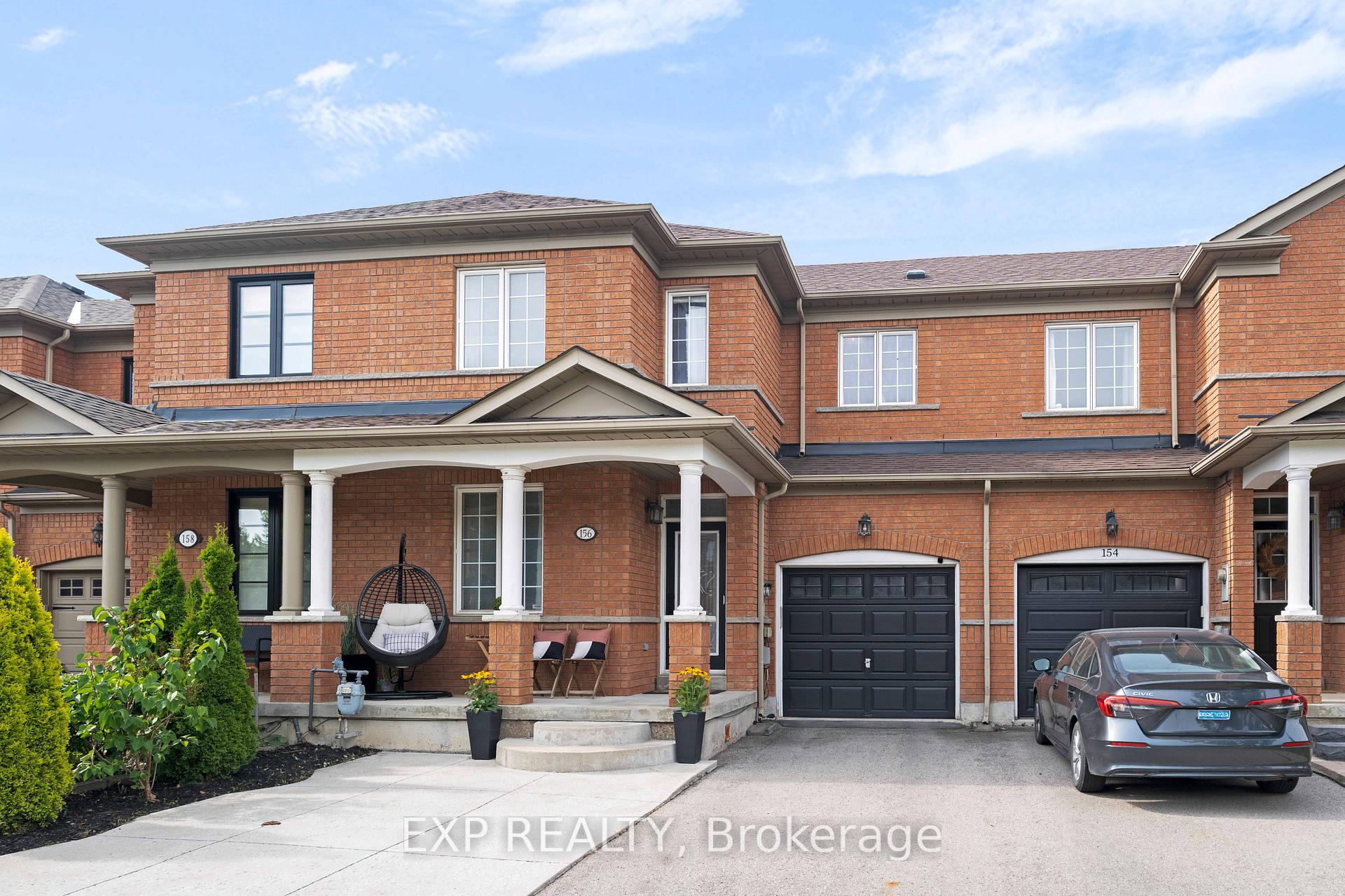 Photo 2 of 156 Dolce Crescent, Vaughan, Vellore Village — HOMEH