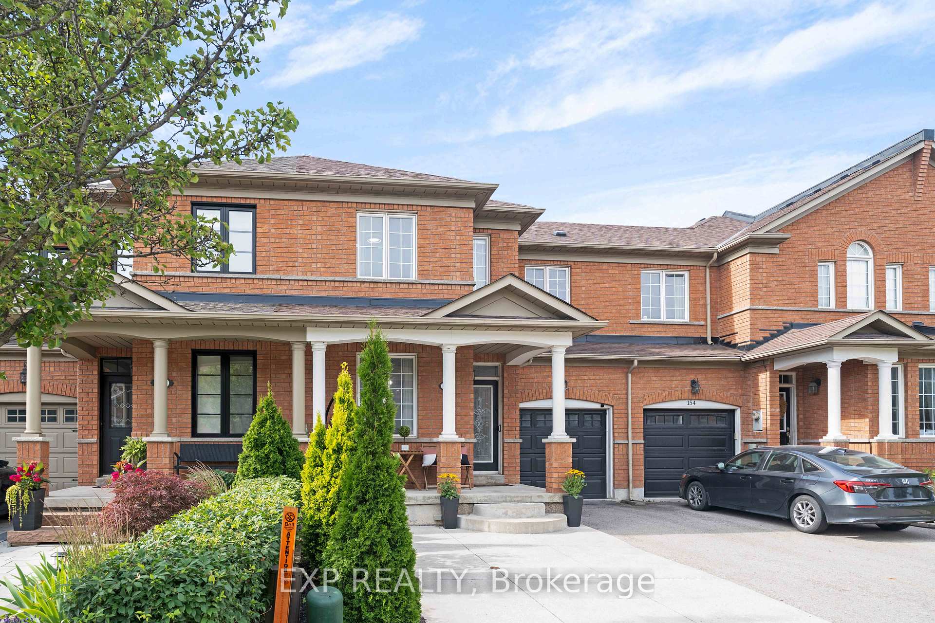 Photo 37 of 156 Dolce Crescent, Vaughan, Vellore Village — HOMEH