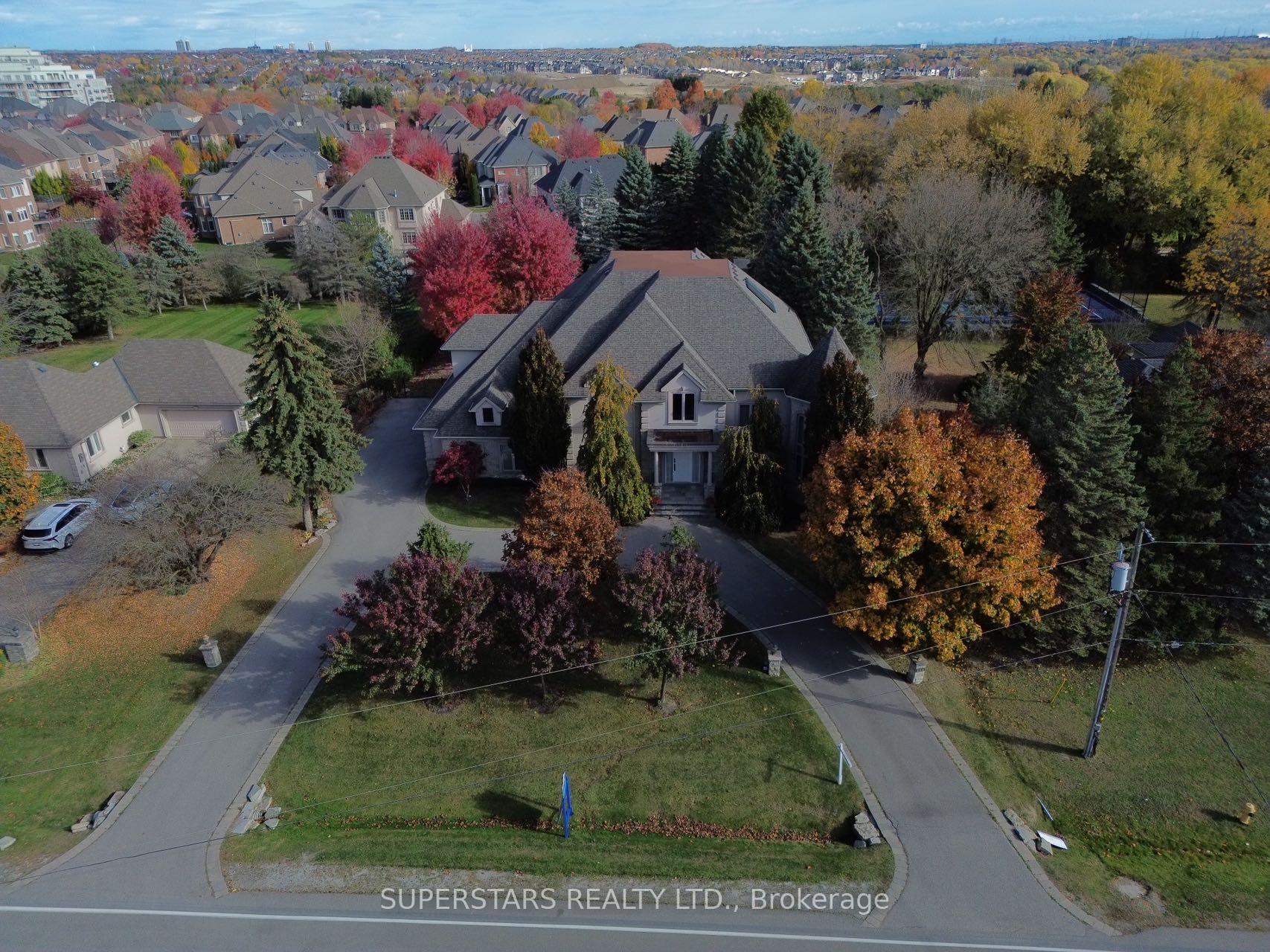 Photo 4 of 24 Glenbourne Park Drive, Markham, Devil's Elbow — HOMEH