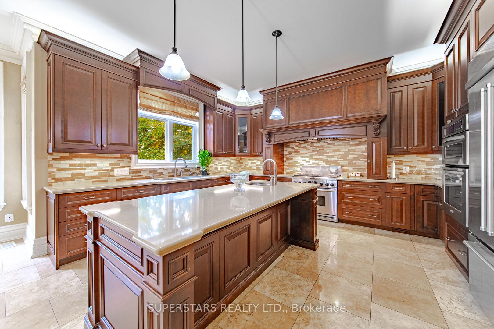 Photo 11 of 24 Glenbourne Park Drive, Markham, Devil's Elbow — HOMEH