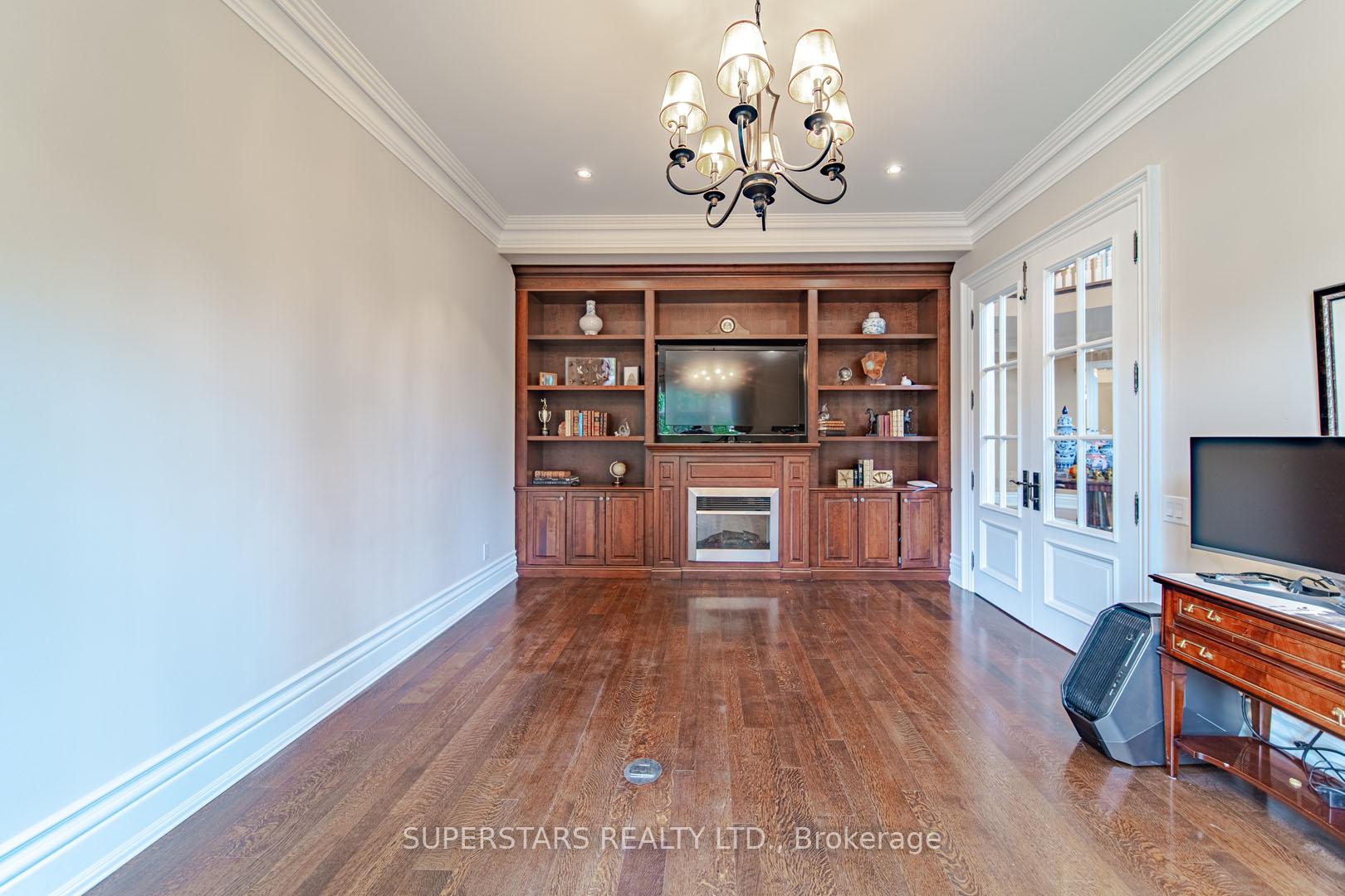 Photo 16 of 24 Glenbourne Park Drive, Markham, Devil's Elbow — HOMEH