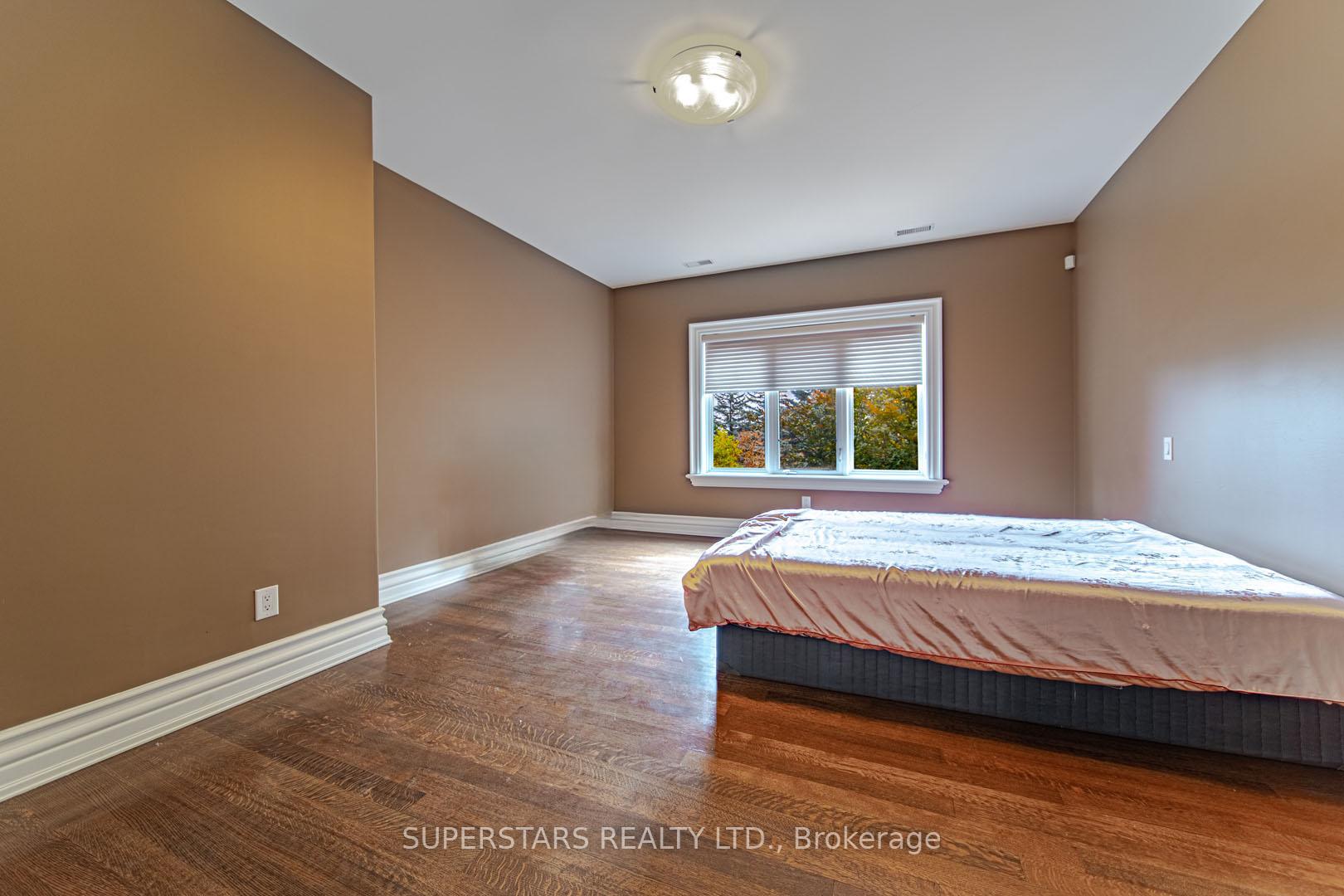 Photo 23 of 24 Glenbourne Park Drive, Markham, Devil's Elbow — HOMEH