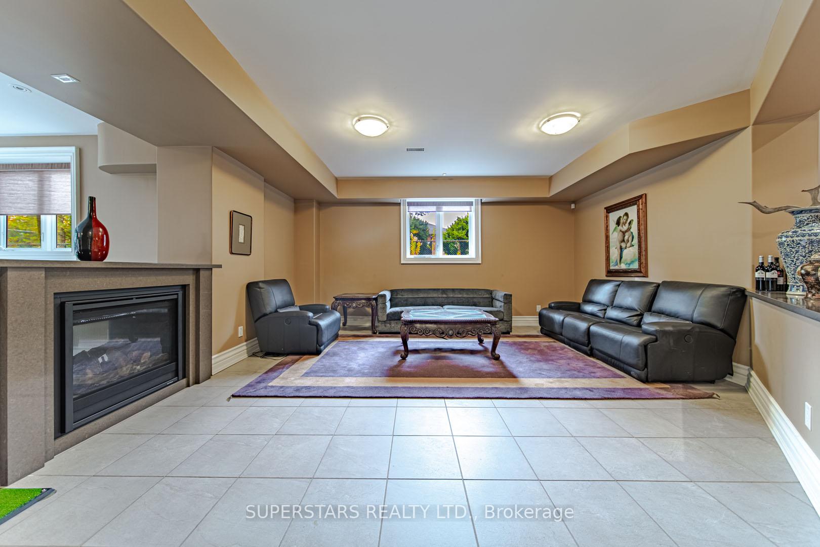 Photo 33 of 24 Glenbourne Park Drive, Markham, Devil's Elbow — HOMEH