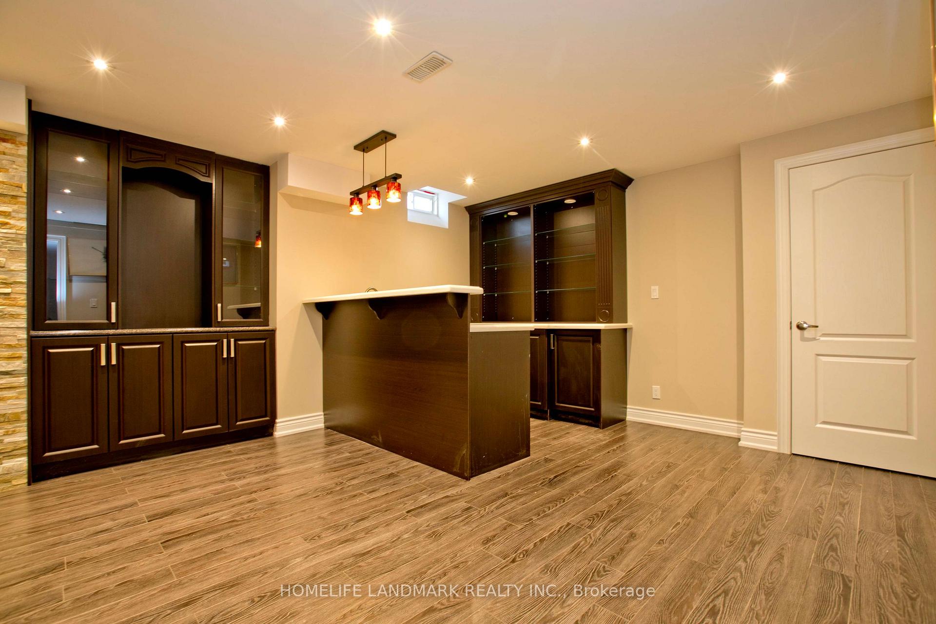 Photo 21 of 91 James Parrott Avenue, Markham, Wismer — HOMEH