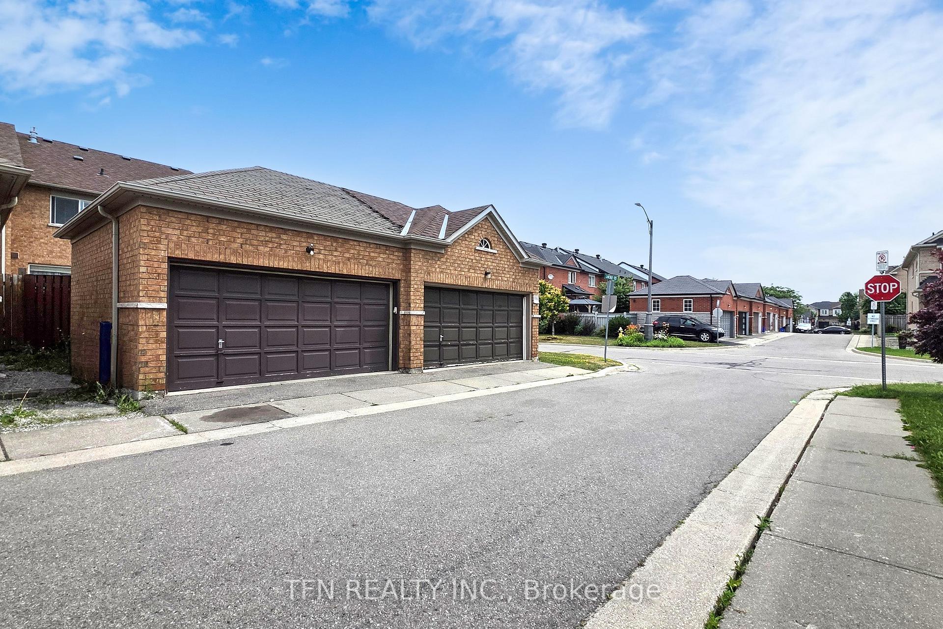 Photo 1 of 321 Davos Road, Vaughan, Vellore Village — HOMEH