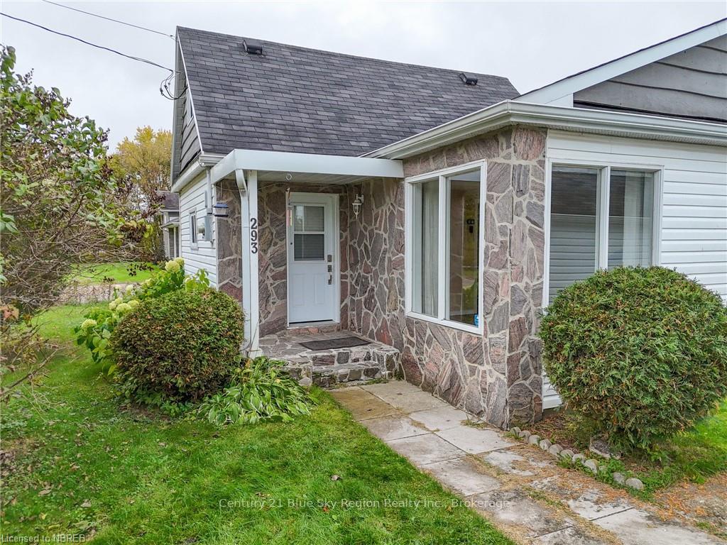 Photo 2 of 293 Arthur Street, West Nipissing, Sturgeon Falls — HOMEH