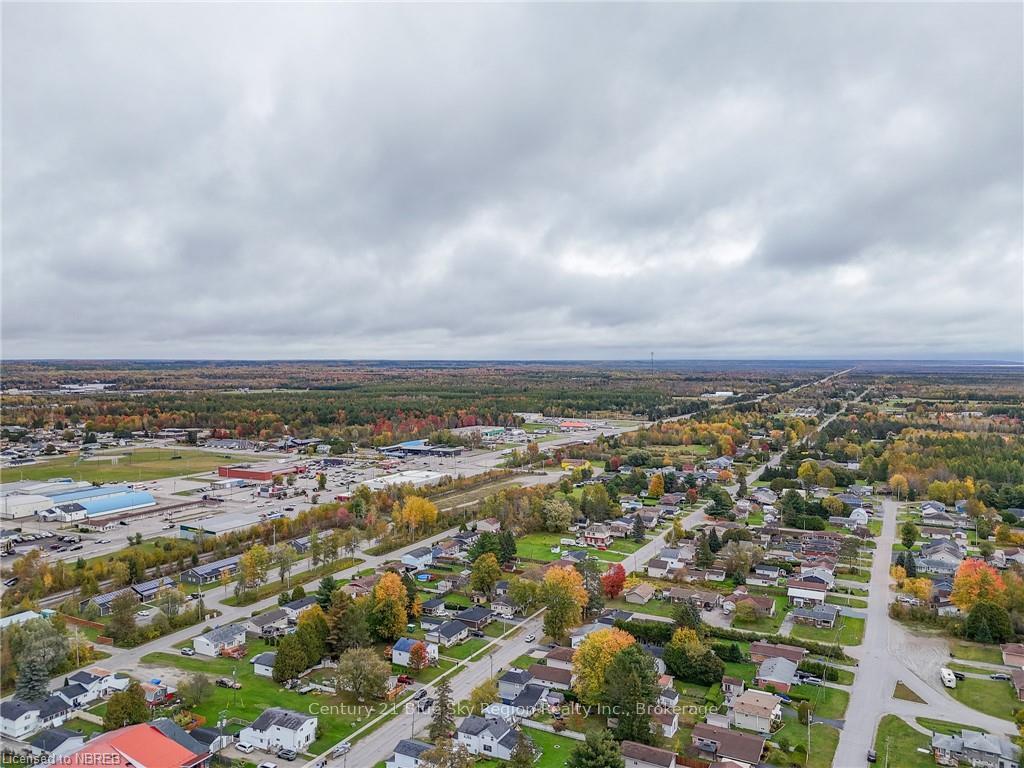 Photo 41 of 293 Arthur Street, West Nipissing, Sturgeon Falls — HOMEH