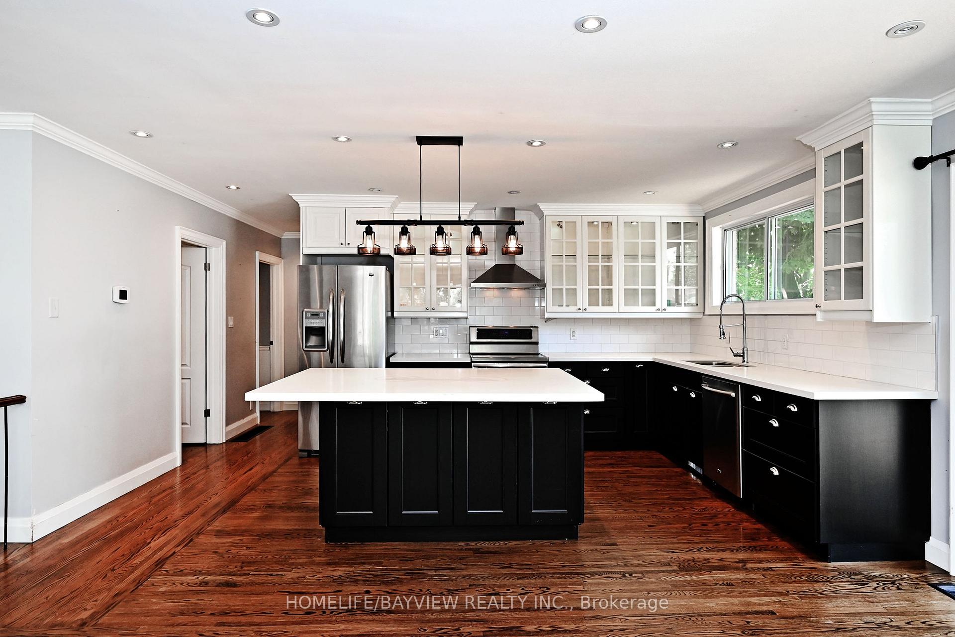Photo 12 of 21 Browning Court, Aurora, Aurora Highlands — HOMEH