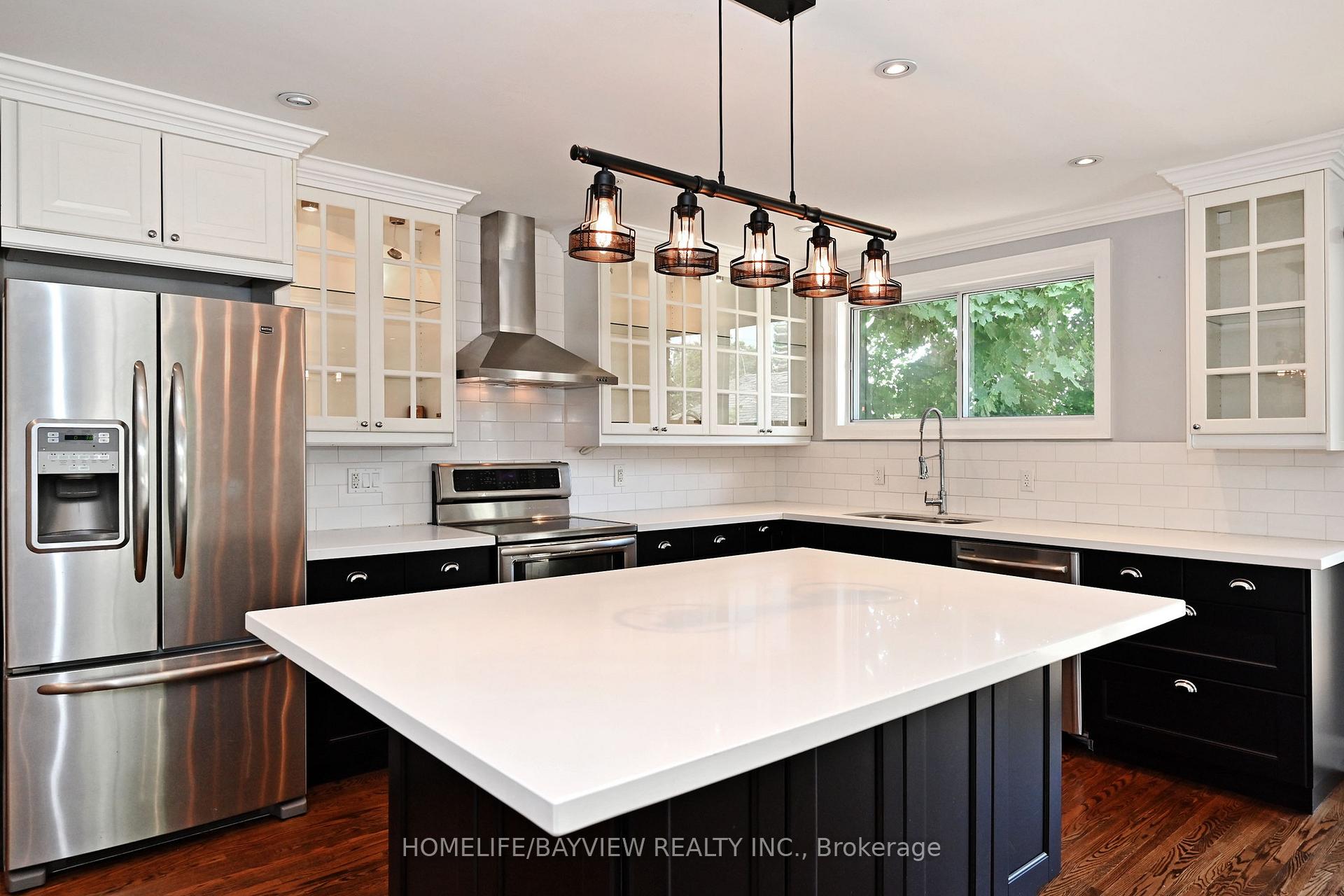 Photo 35 of 21 Browning Court, Aurora, Aurora Highlands — HOMEH