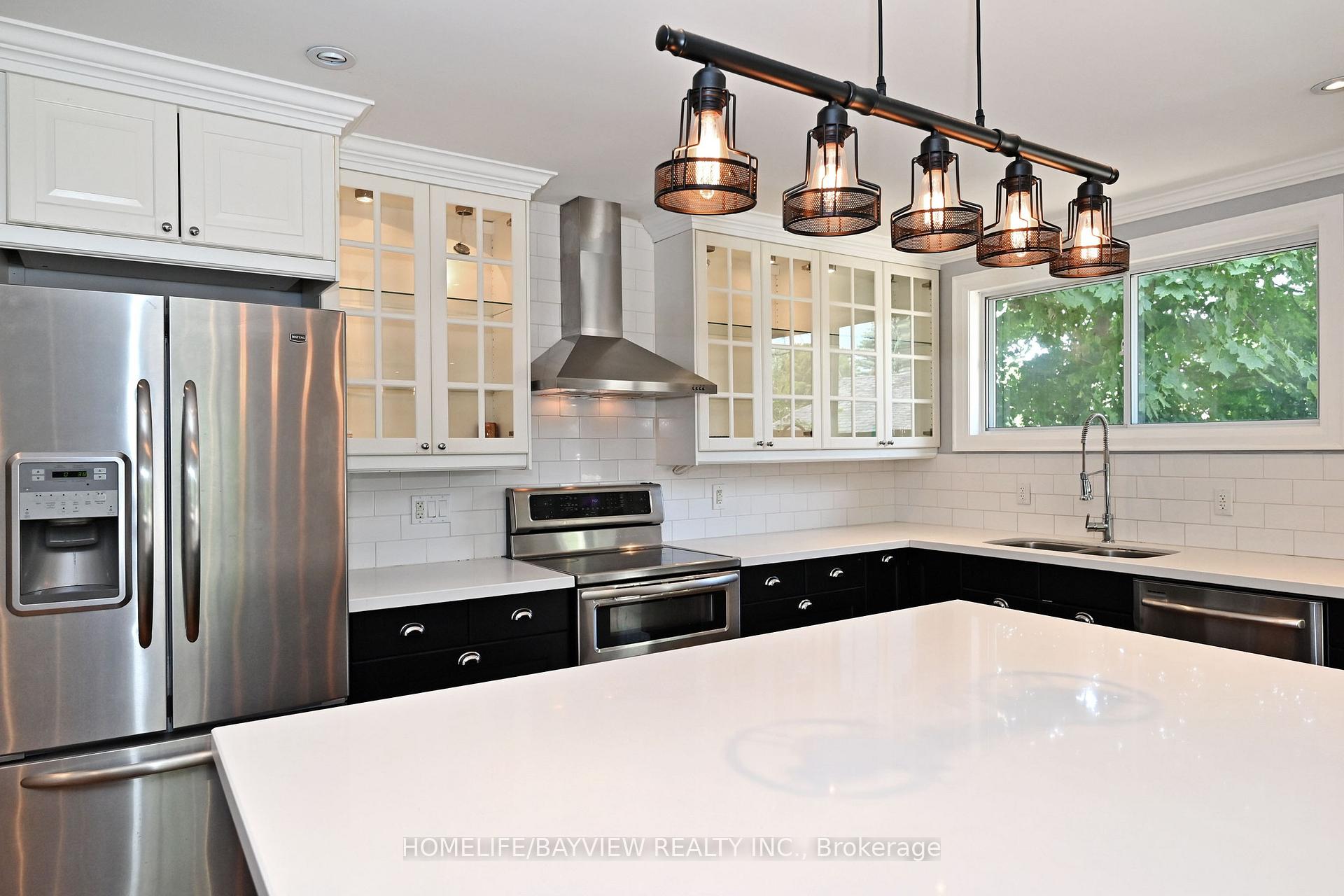 Photo 13 of 21 Browning Court, Aurora, Aurora Highlands — HOMEH