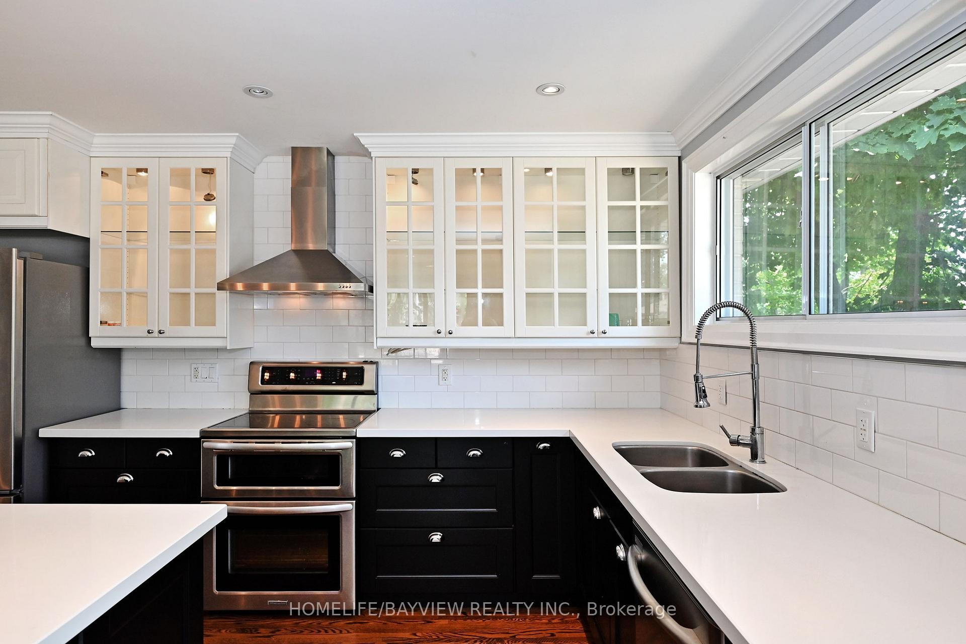 Photo 15 of 21 Browning Court, Aurora, Aurora Highlands — HOMEH
