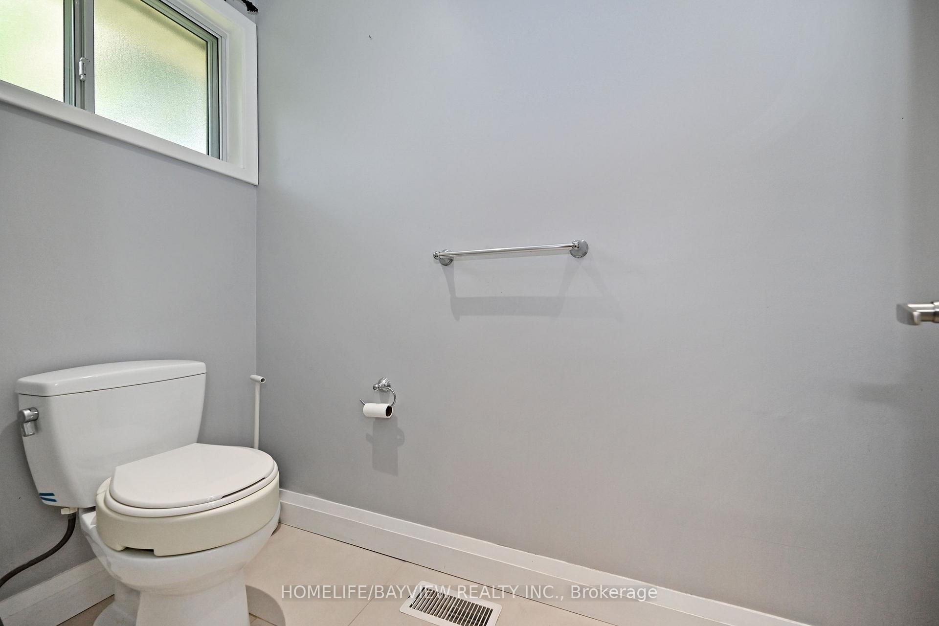 Photo 22 of 21 Browning Court, Aurora, Aurora Highlands — HOMEH