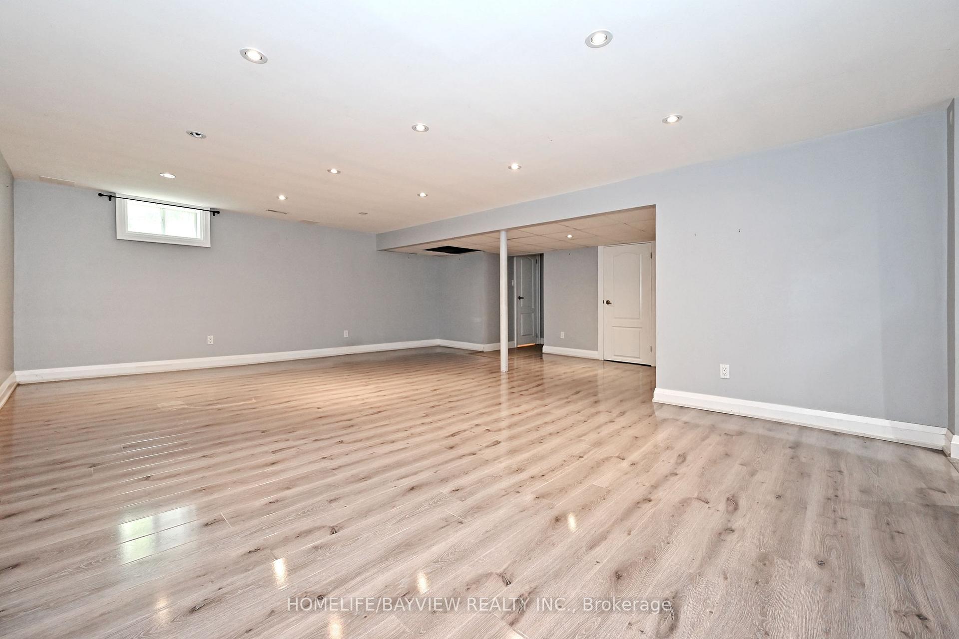 Photo 34 of 21 Browning Court, Aurora, Aurora Highlands — HOMEH