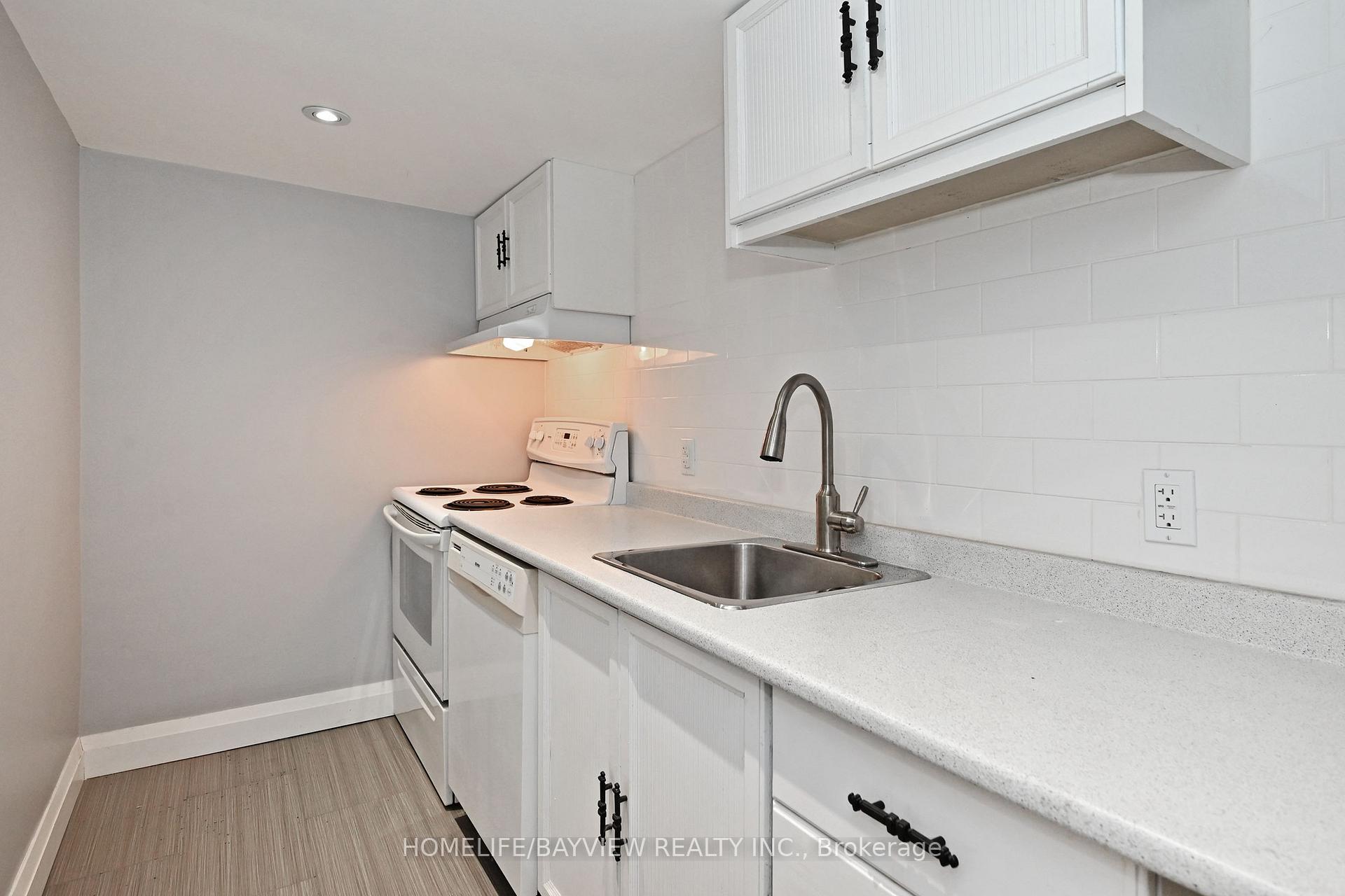 Photo 39 of 21 Browning Court, Aurora, Aurora Highlands — HOMEH