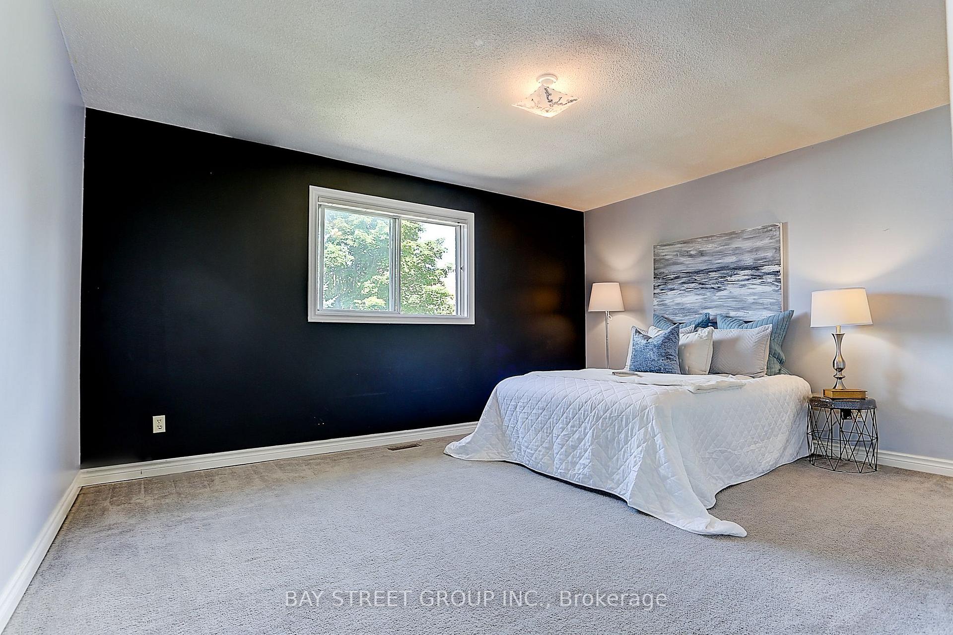 Photo 33 of 34 Brooklyn Crescent, Markham, Markville — HOMEH