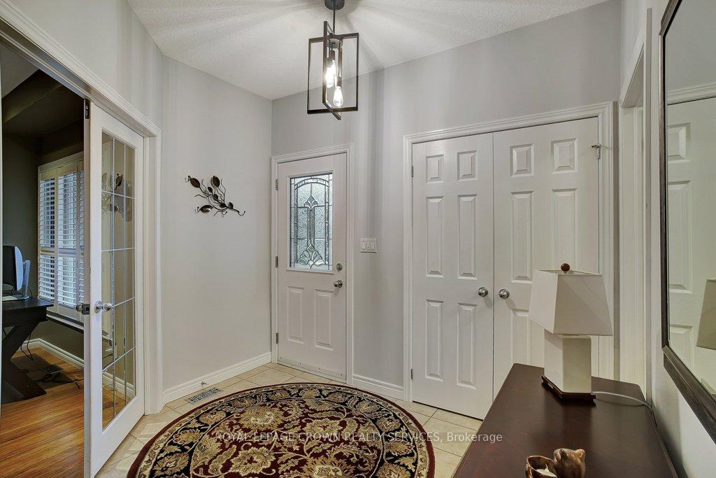 Photo 2 of 441 Woodrow Drive, Waterloo — HOMEH