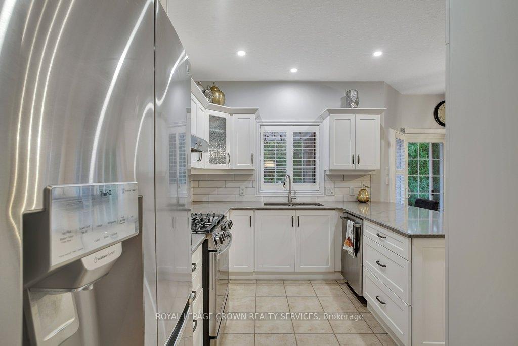 Photo 9 of 441 Woodrow Drive, Waterloo — HOMEH