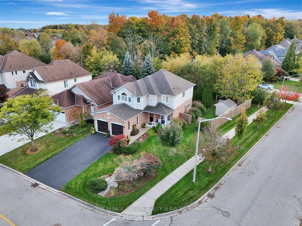 Photo 34 of 441 Woodrow Drive, Waterloo — HOMEH