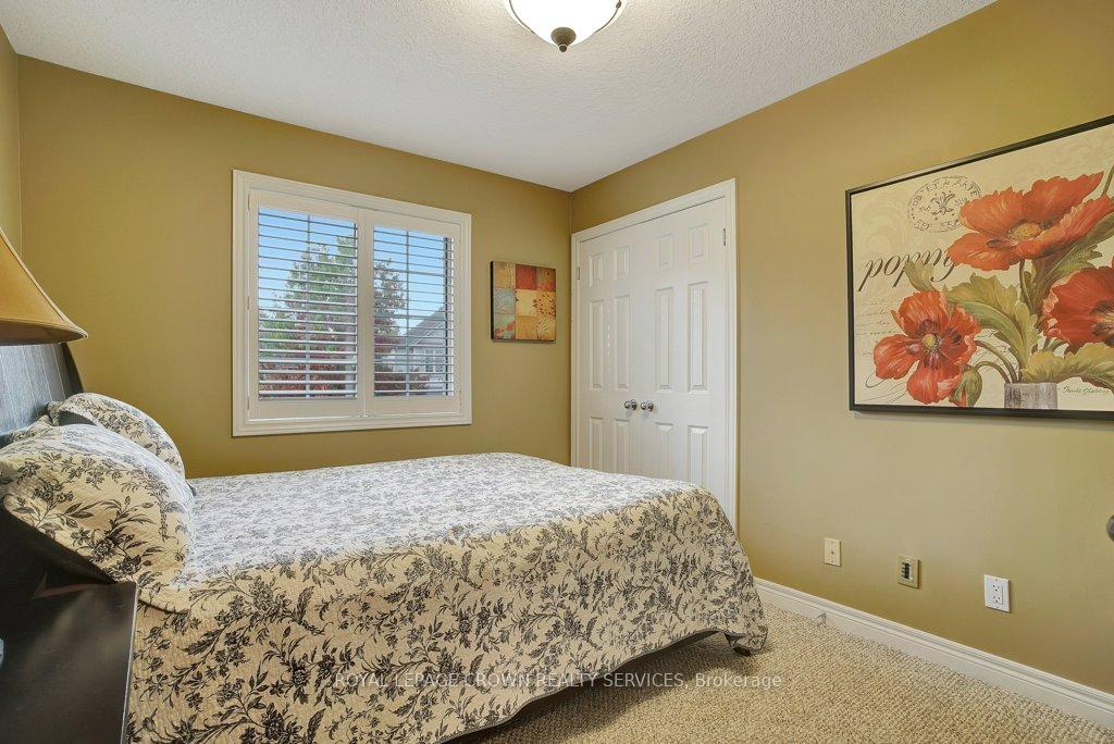 Photo 40 of 441 Woodrow Drive, Waterloo — HOMEH