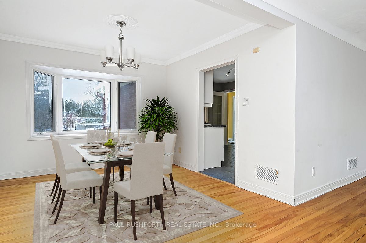 Photo 11 of 386 Billings Avenue, Ottawa, Alta Vista/Faircrest Heights — HOMEH