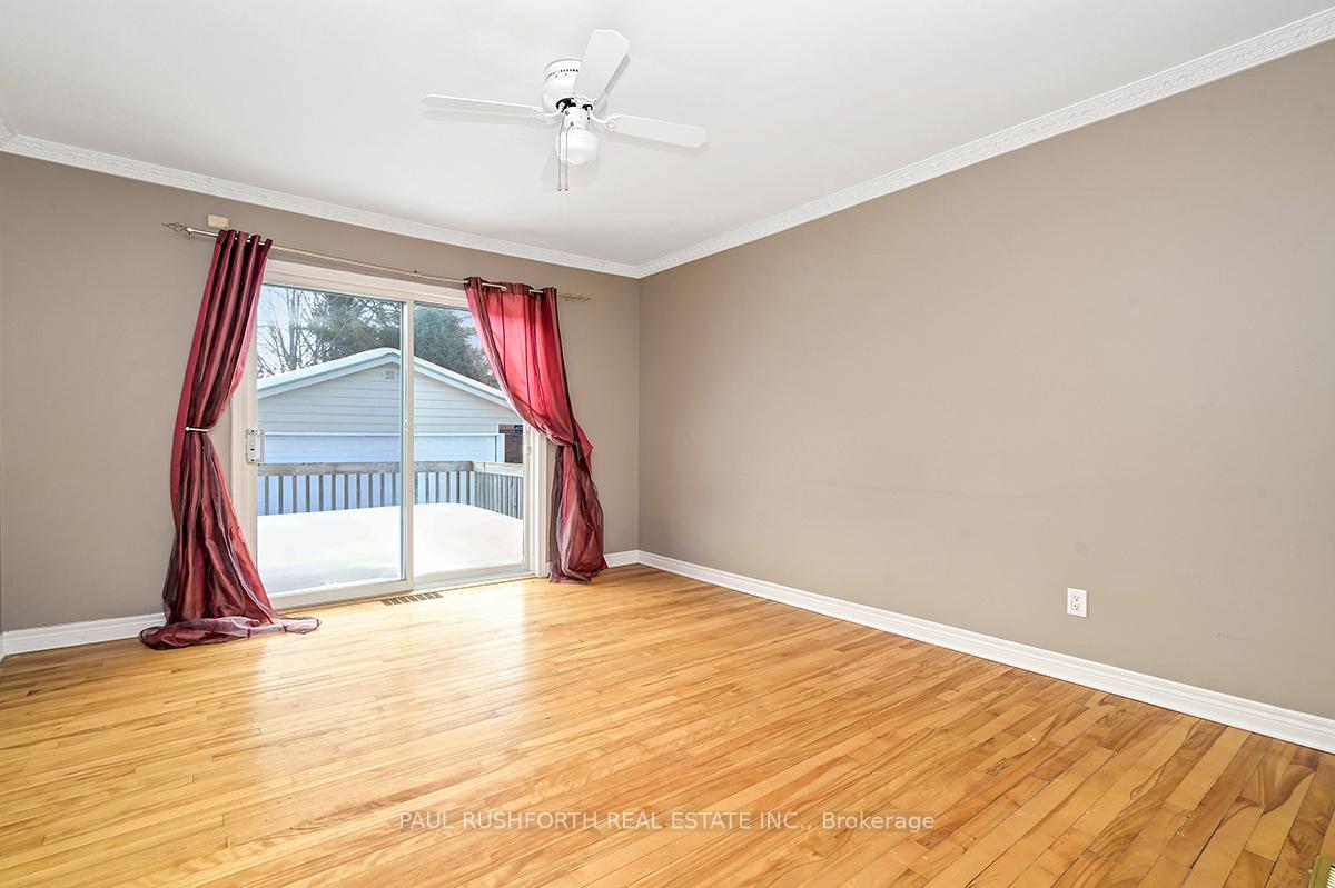 Photo 19 of 386 Billings Avenue, Ottawa, Alta Vista/Faircrest Heights — HOMEH