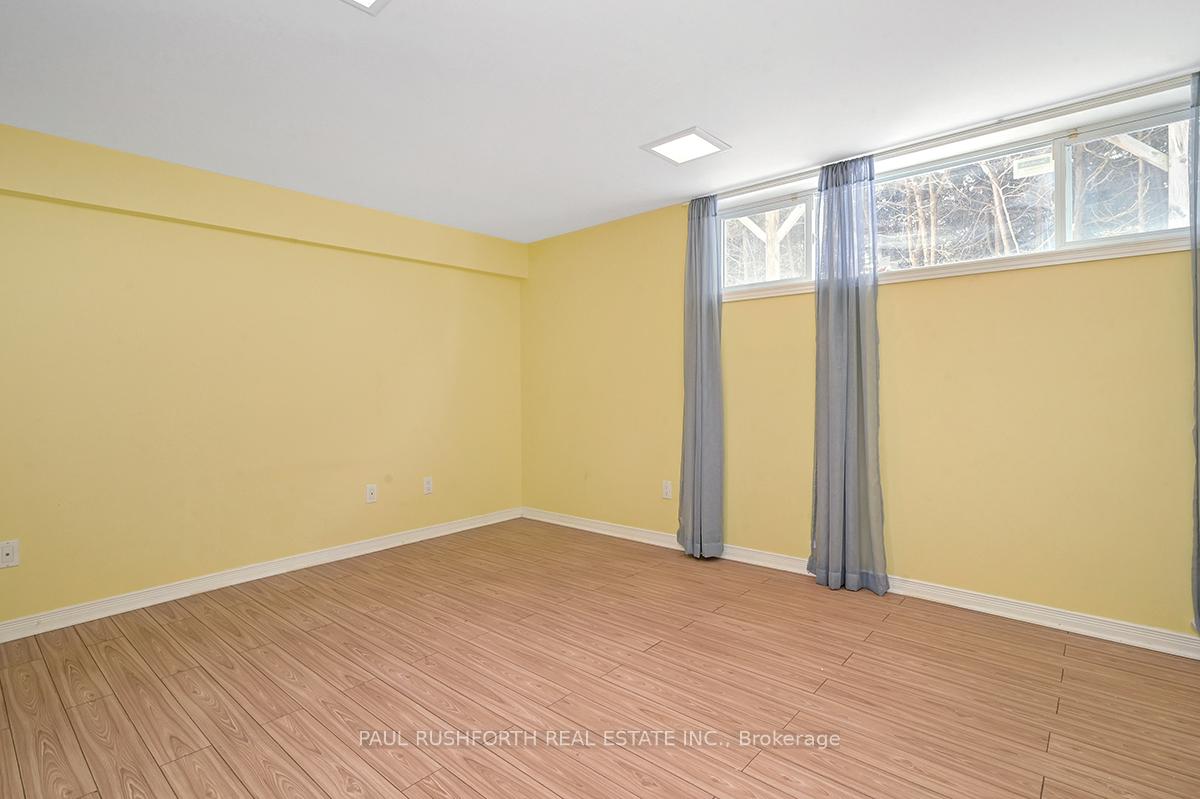 Photo 25 of 386 Billings Avenue, Ottawa, Alta Vista/Faircrest Heights — HOMEH
