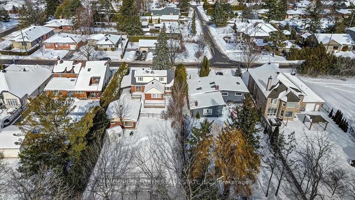 Photo 34 of 386 Billings Avenue, Ottawa, Alta Vista/Faircrest Heights — HOMEH