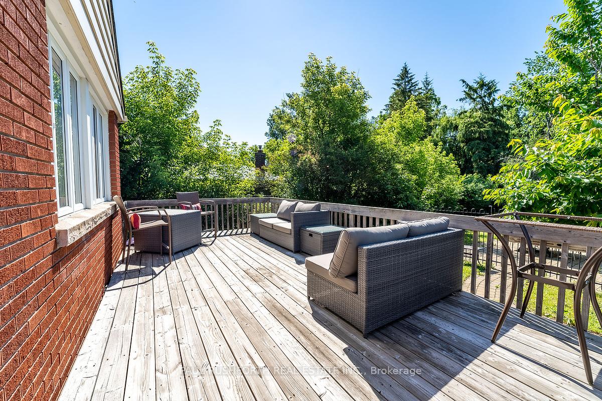 Photo 36 of 386 Billings Avenue, Ottawa, Alta Vista/Faircrest Heights — HOMEH