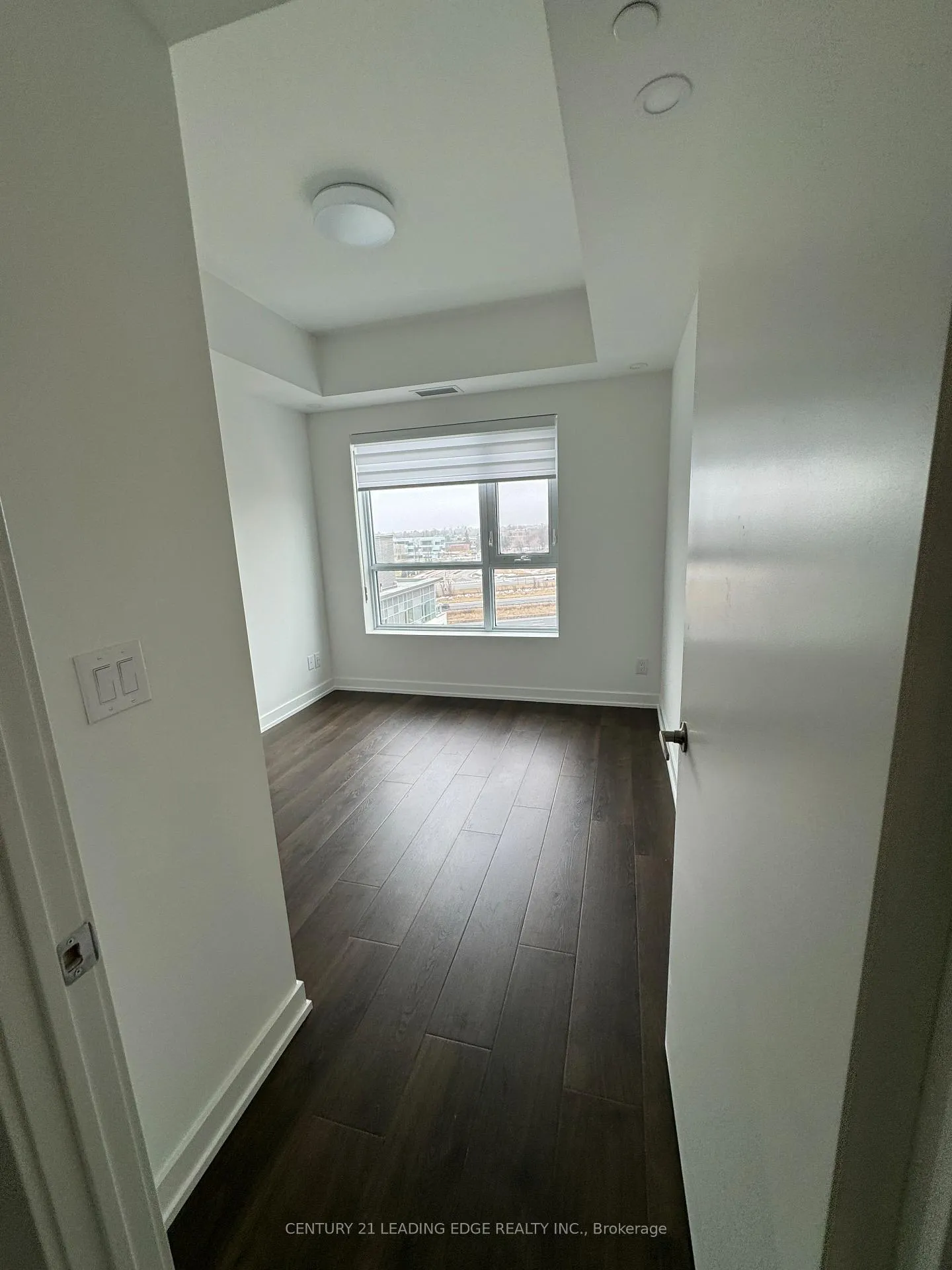Photo 8 of Unit 1210, 56 Lakeside Terrace, Barrie, Little Lake — HOMEH
