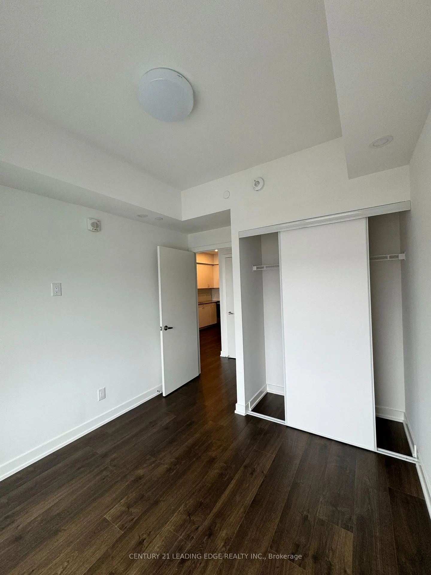 Photo 11 of Unit 1210, 56 Lakeside Terrace, Barrie, Little Lake — HOMEH
