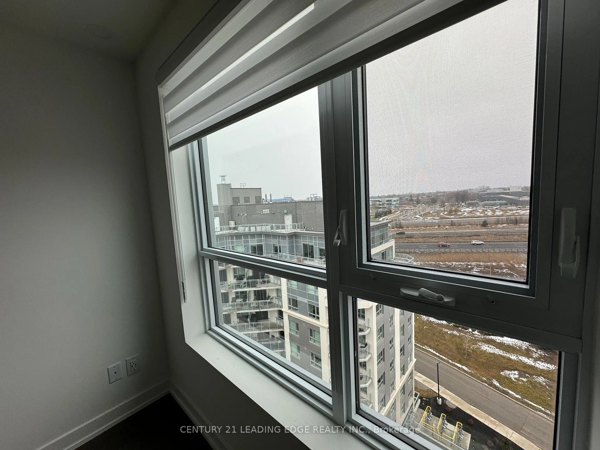 Photo 36 of Unit 1210, 56 Lakeside Terrace, Barrie, Little Lake — HOMEH