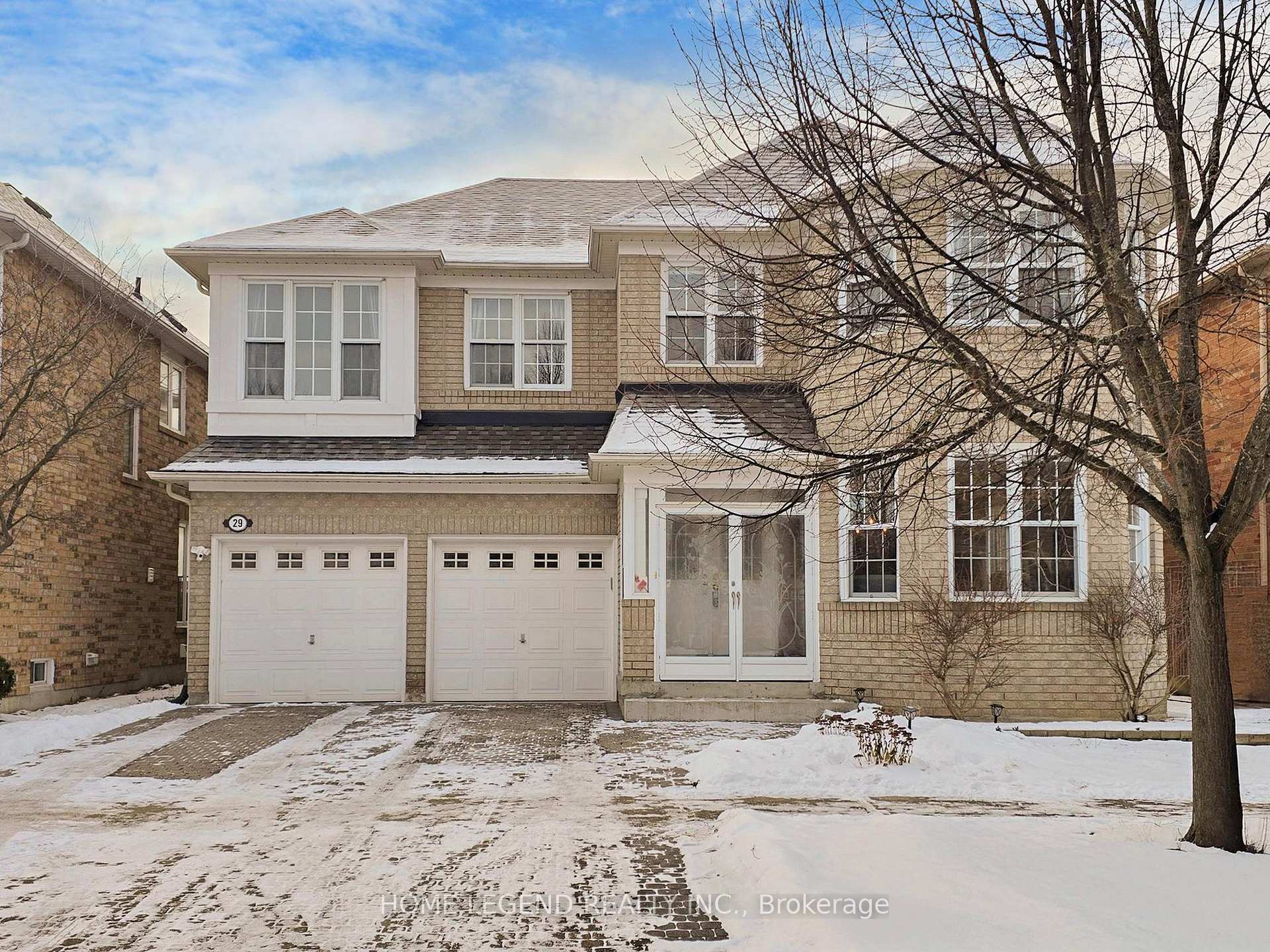Photo 2 of 29 Wiltshire Drive, Markham, Berczy — HOMEH