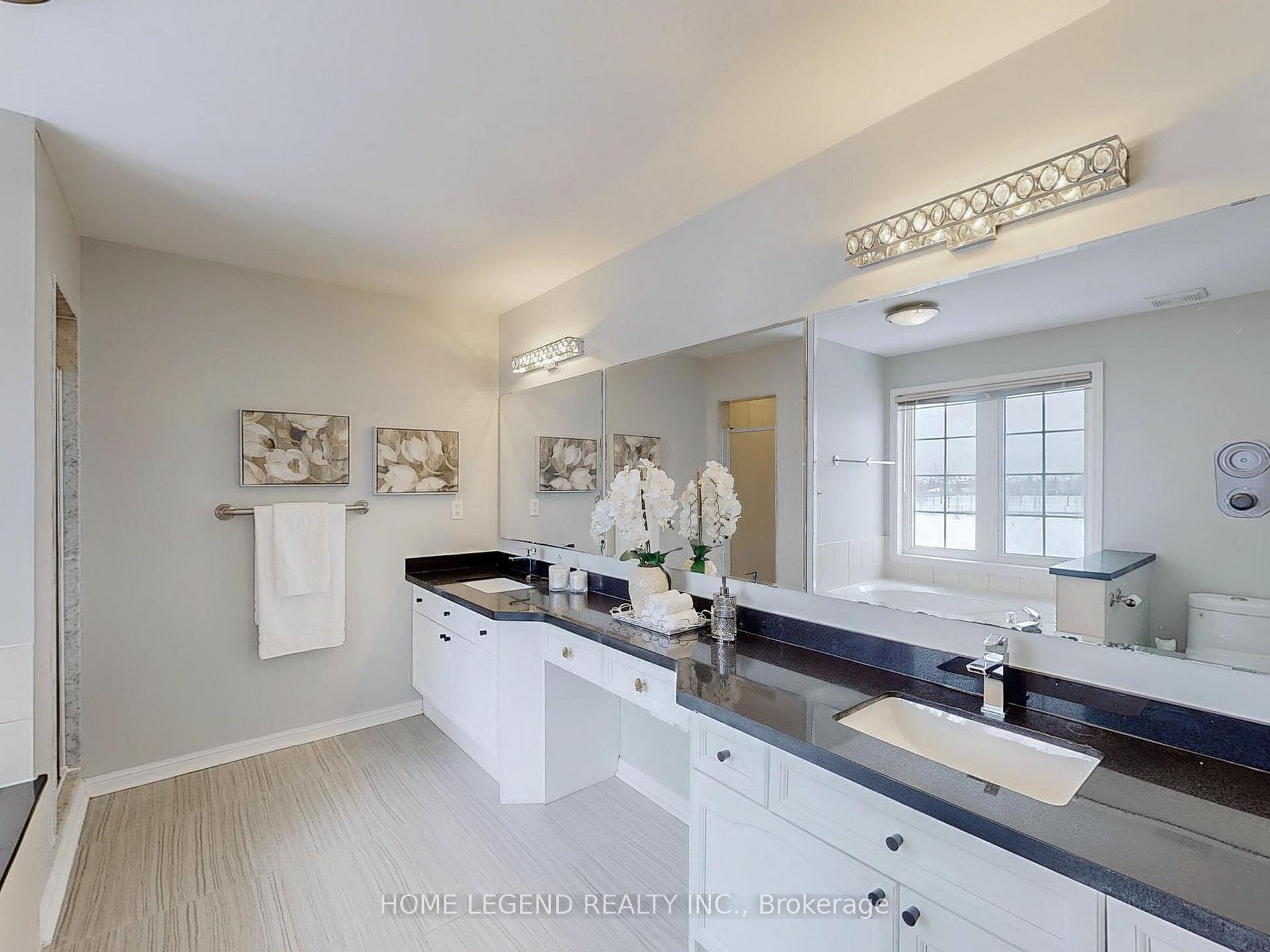 Photo 21 of 29 Wiltshire Drive, Markham, Berczy — HOMEH