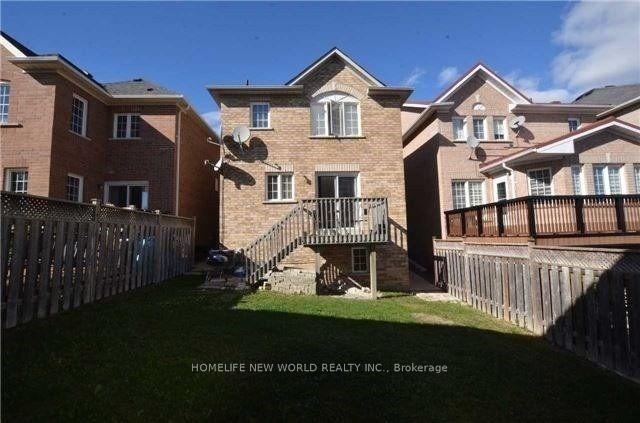 Photo 7 of 67 Eddington Place, Vaughan, Maple — HOMEH