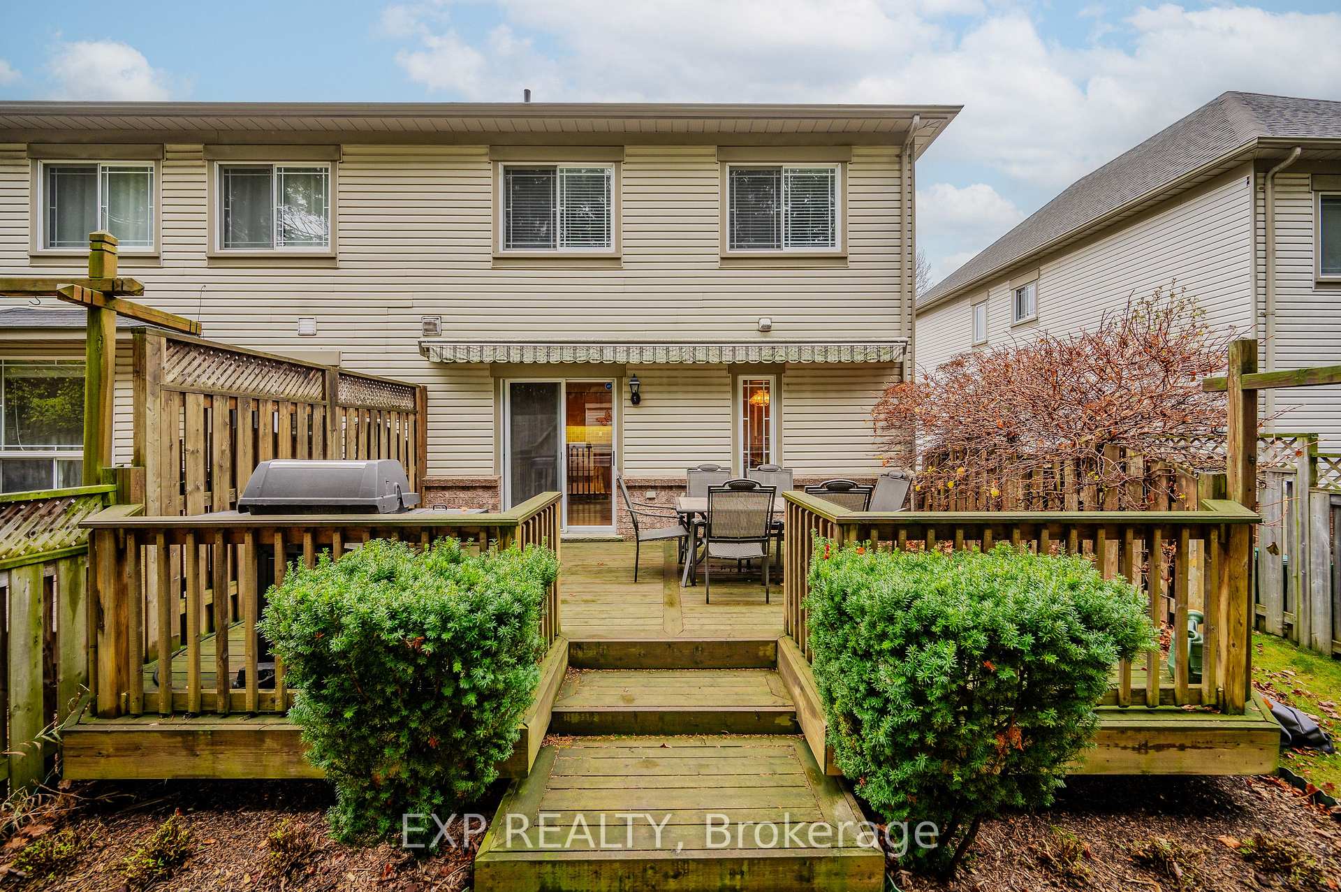 Photo 29 of 435 Shadow Wood Crescent, Waterloo — HOMEH