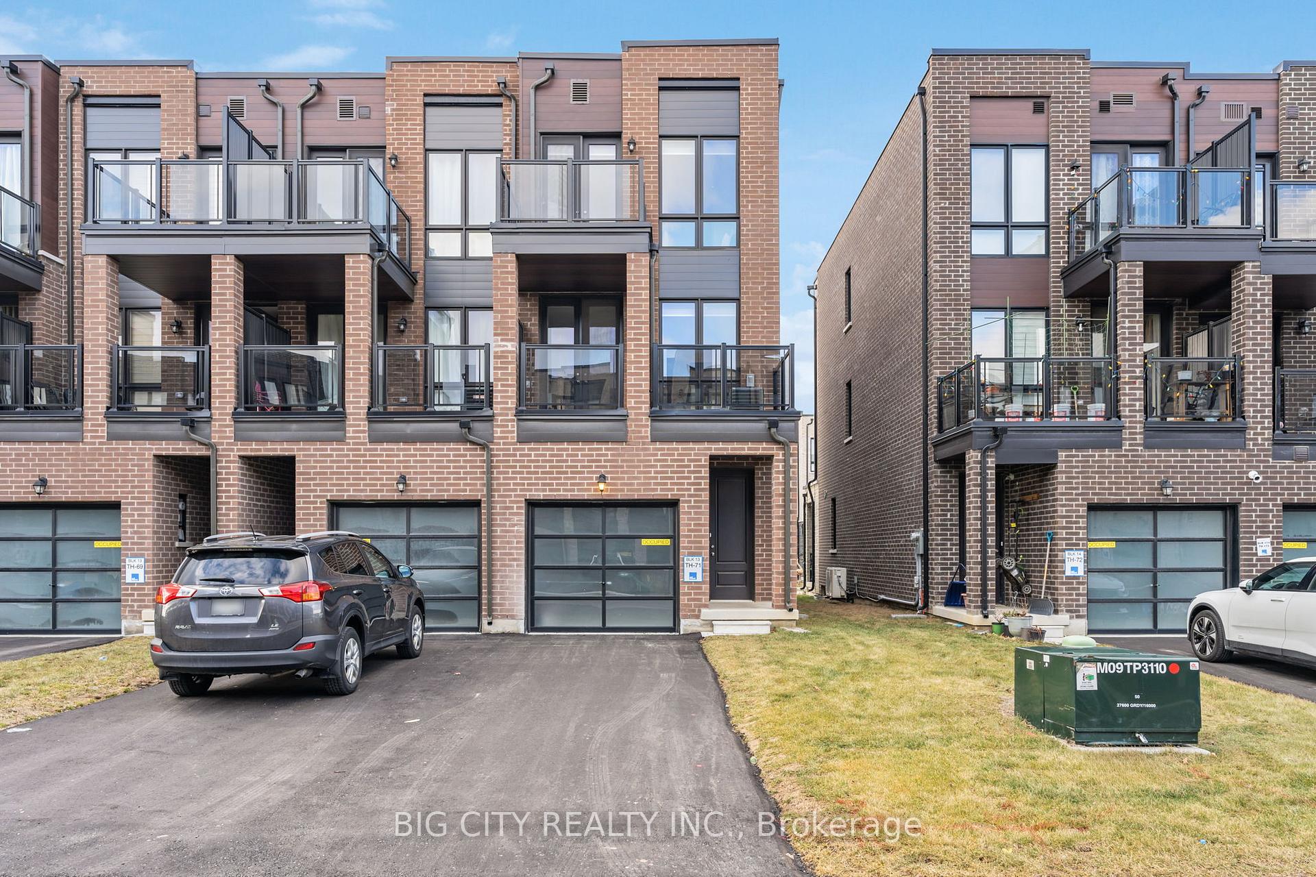 Photo 3 of 105 Stauffer Crescent, Markham, Cornell — HOMEH