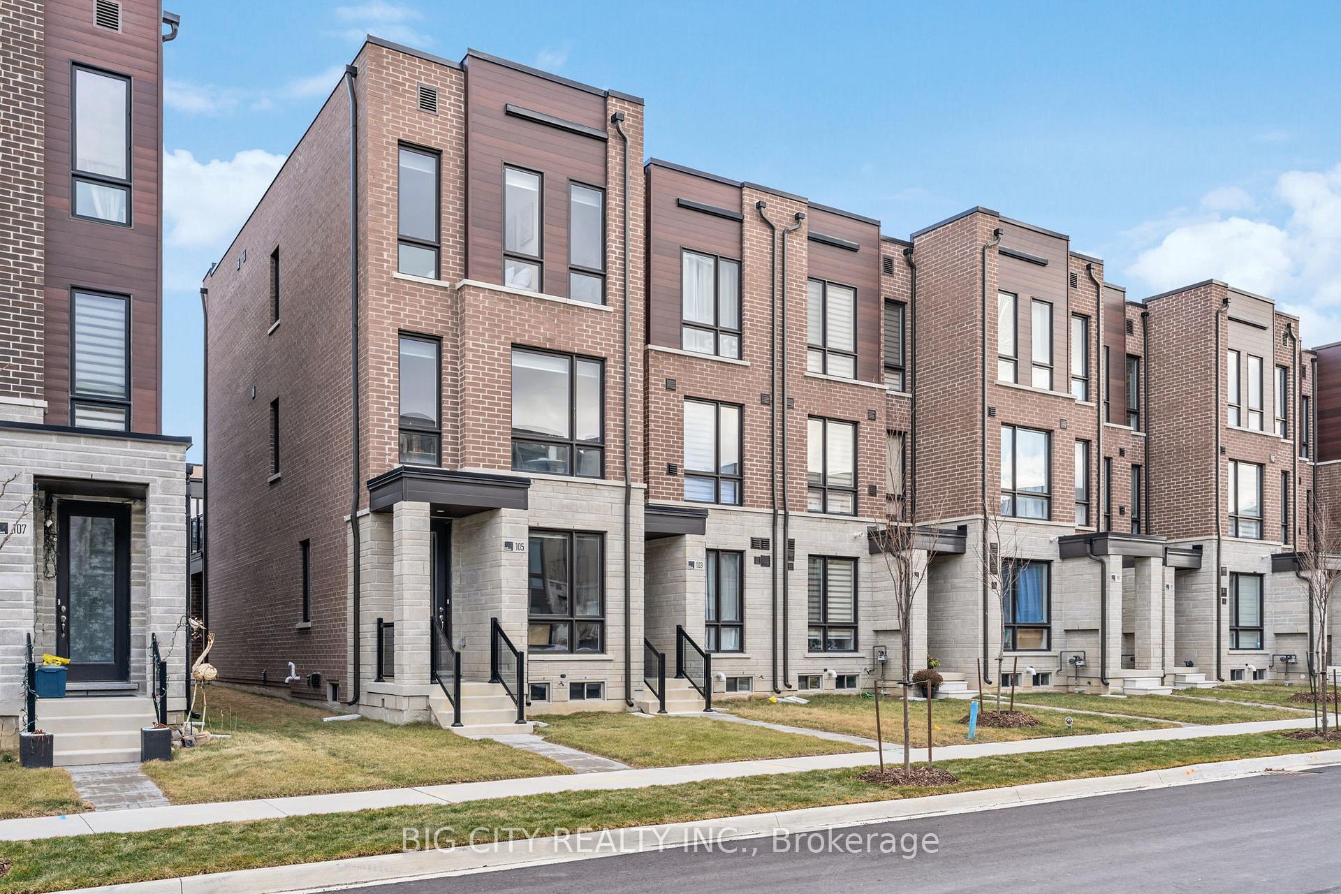 Photo 4 of 105 Stauffer Crescent, Markham, Cornell — HOMEH