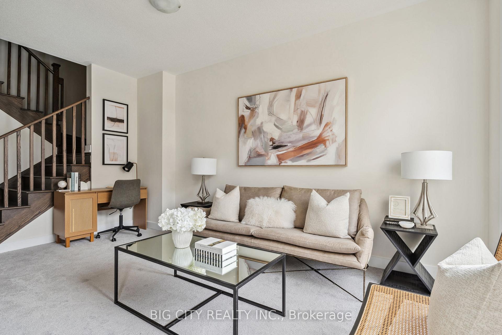 Photo 7 of 105 Stauffer Crescent, Markham, Cornell — HOMEH