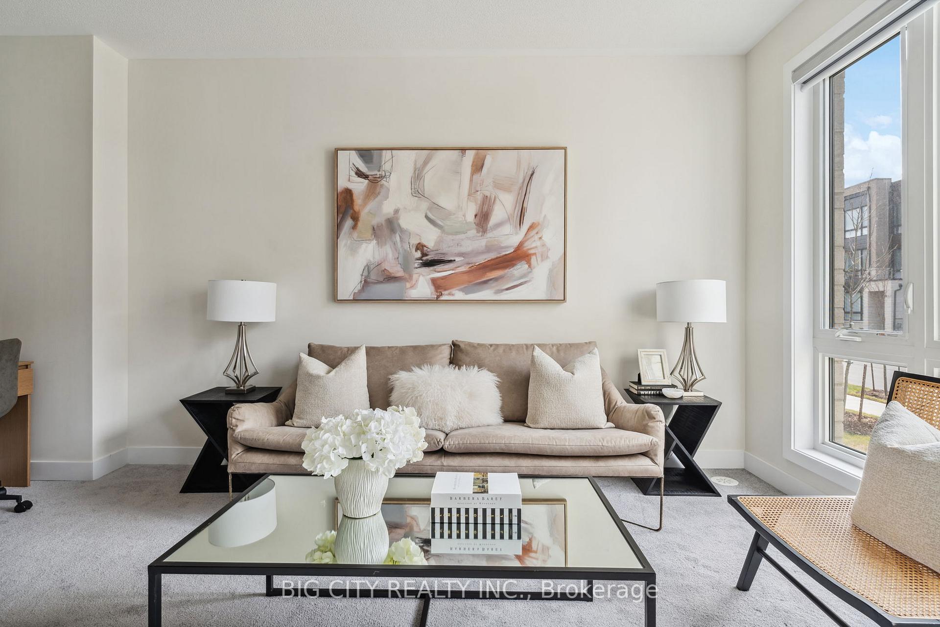 Photo 8 of 105 Stauffer Crescent, Markham, Cornell — HOMEH