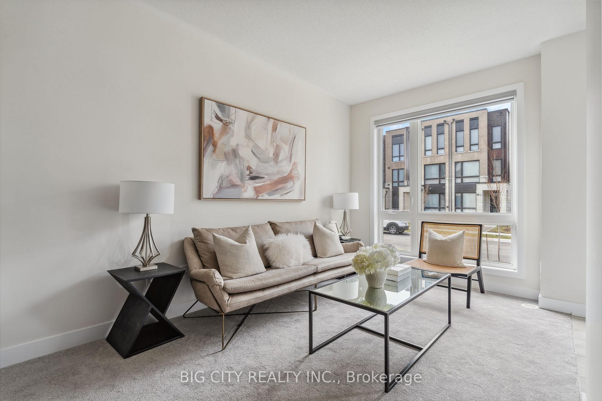 Photo 9 of 105 Stauffer Crescent, Markham, Cornell — HOMEH