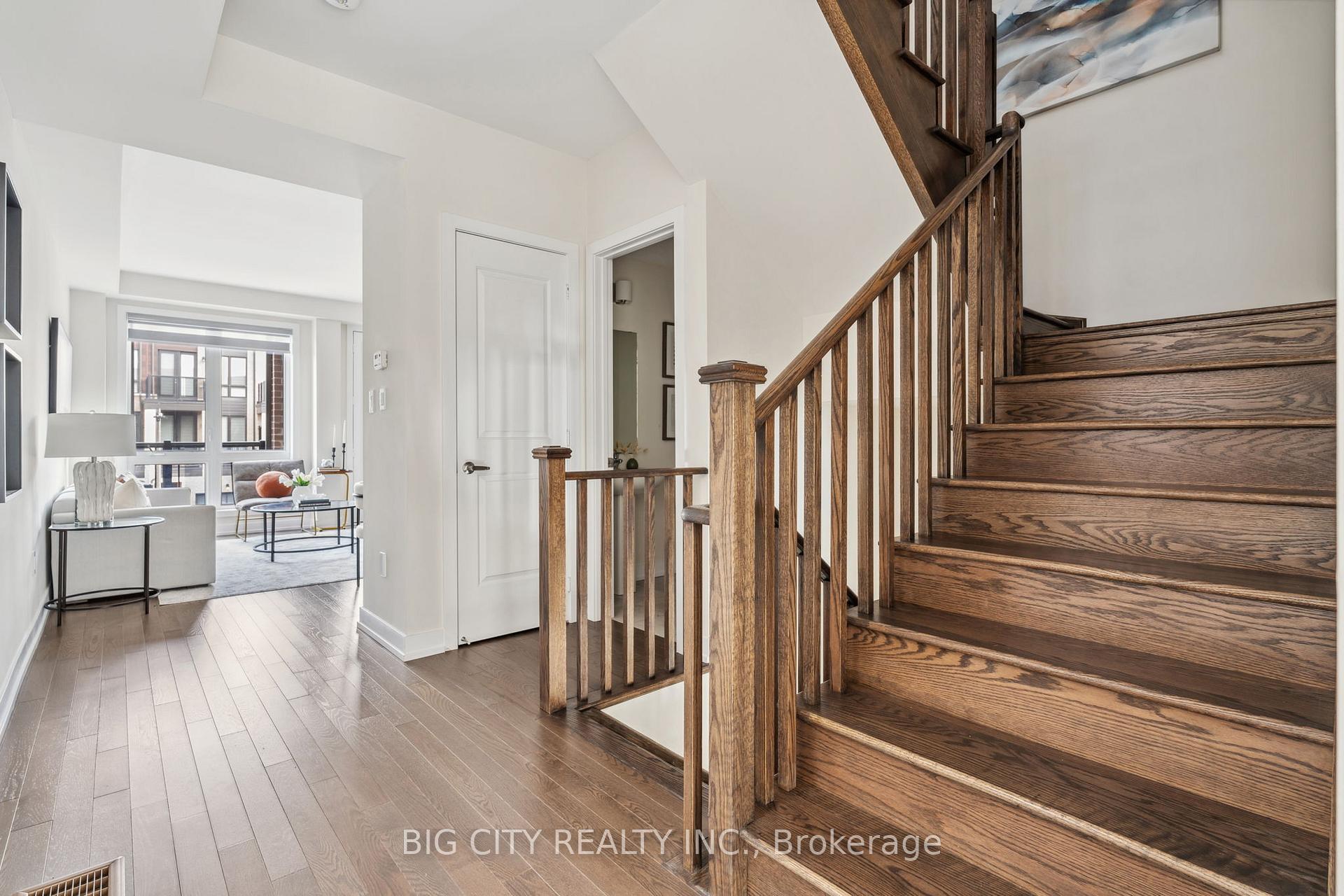 Photo 13 of 105 Stauffer Crescent, Markham, Cornell — HOMEH