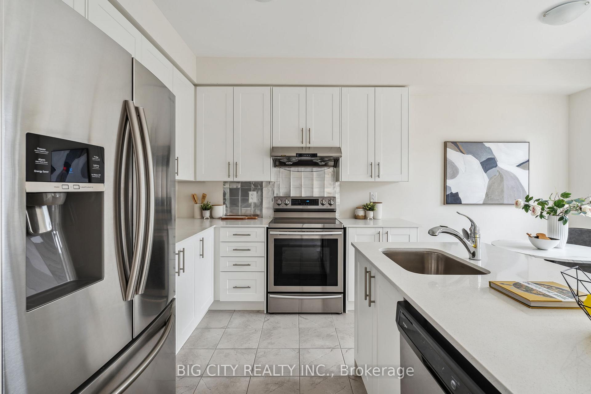Photo 18 of 105 Stauffer Crescent, Markham, Cornell — HOMEH