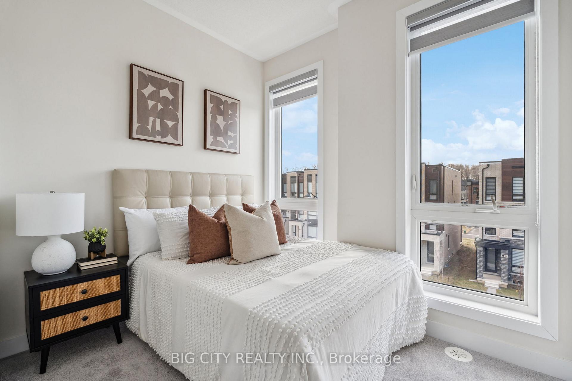 Photo 36 of 105 Stauffer Crescent, Markham, Cornell — HOMEH
