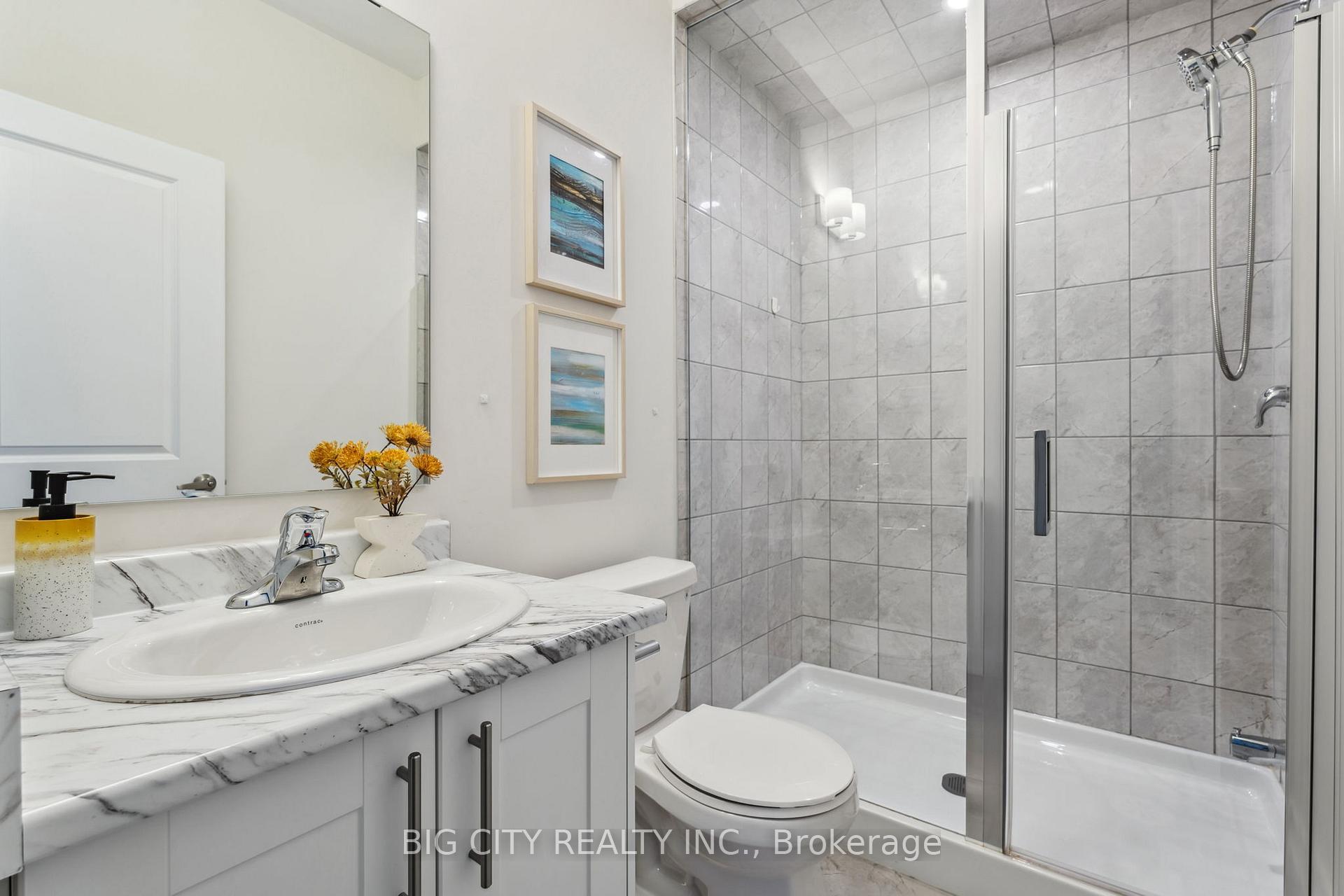 Photo 38 of 105 Stauffer Crescent, Markham, Cornell — HOMEH